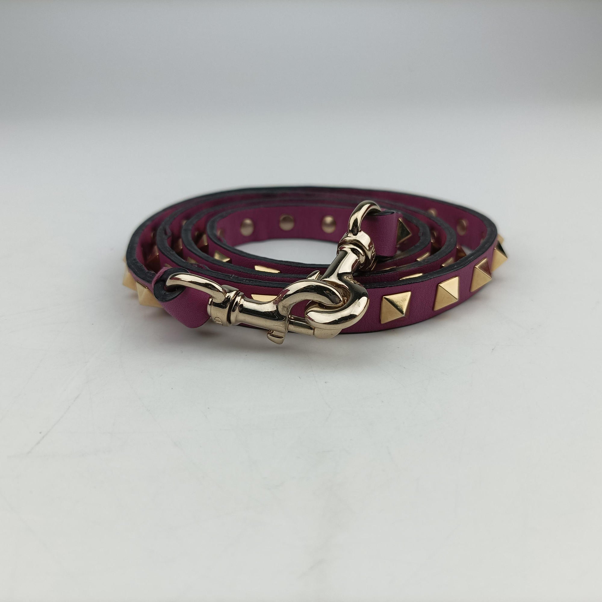 Pre-owned Valentino Rockstud purple Leather  shoulderbag | stylenewstar