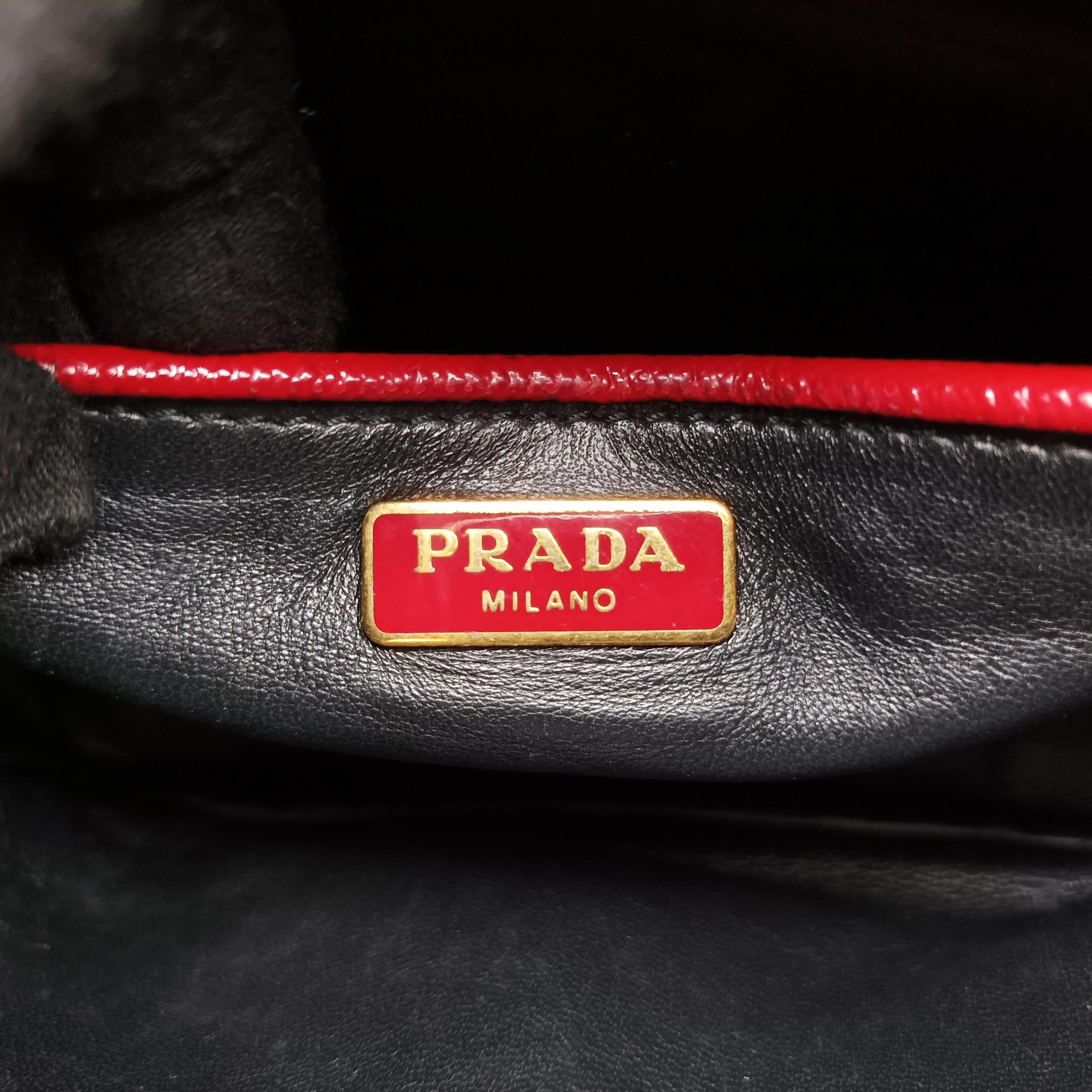 Secondhand Prada Flowers Vernice Red×White Patent BP610M shoulderbag | stylenewstar