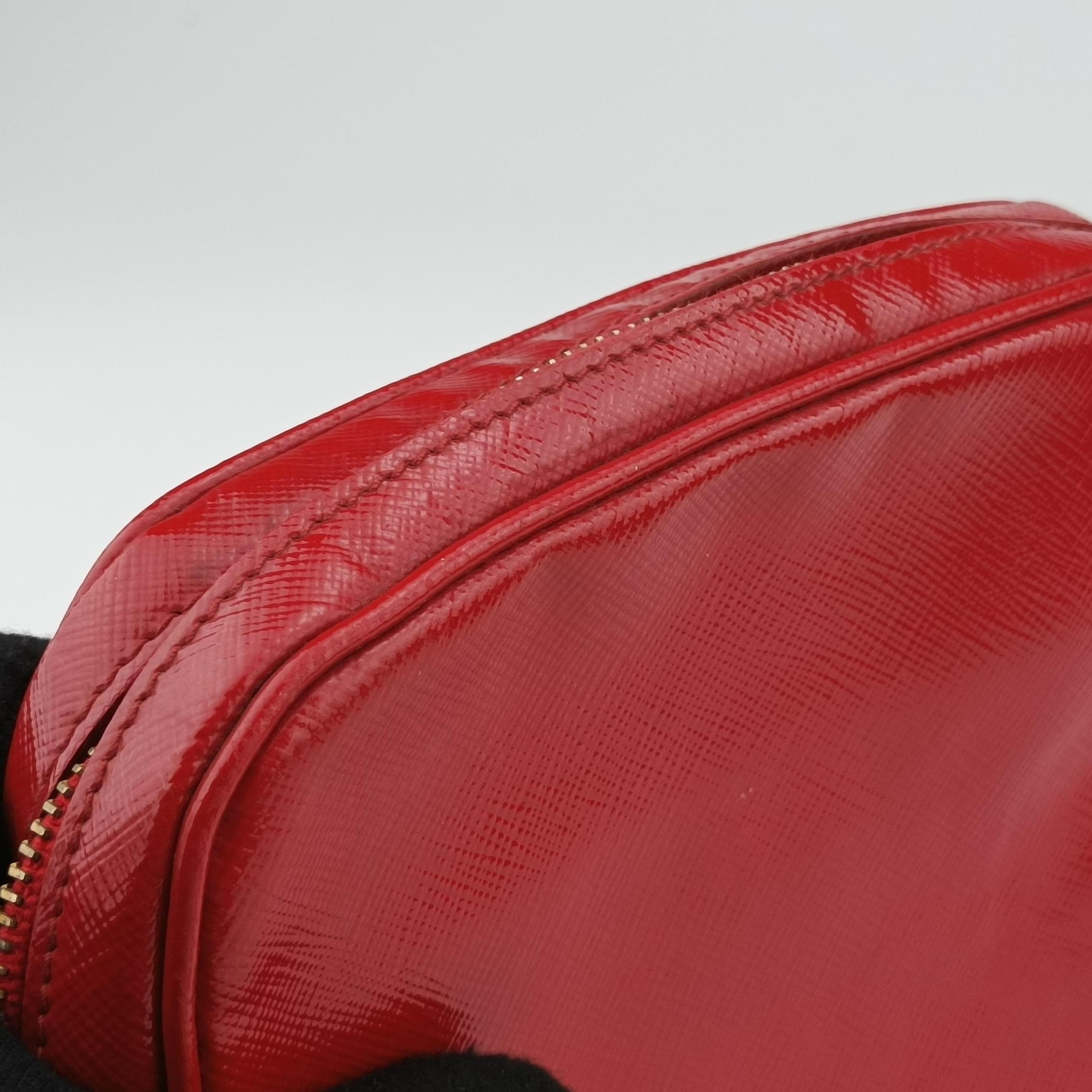 Secondhand Prada Flowers Vernice Red×White Patent BP610M shoulderbag | stylenewstar