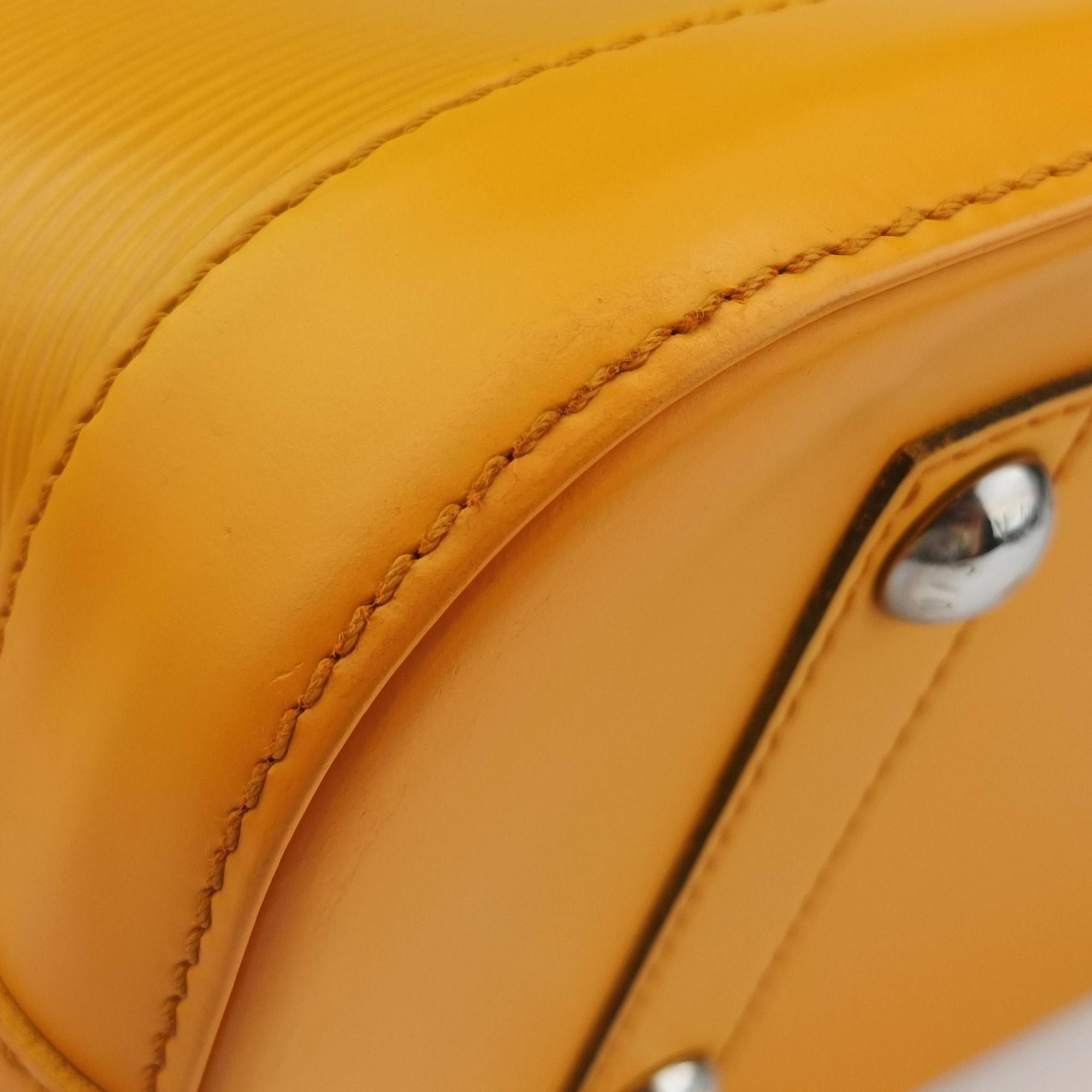 Pre-owned Louis Vuitton Alma PM MIMOSA EPI M40951 handbag | stylenewstar