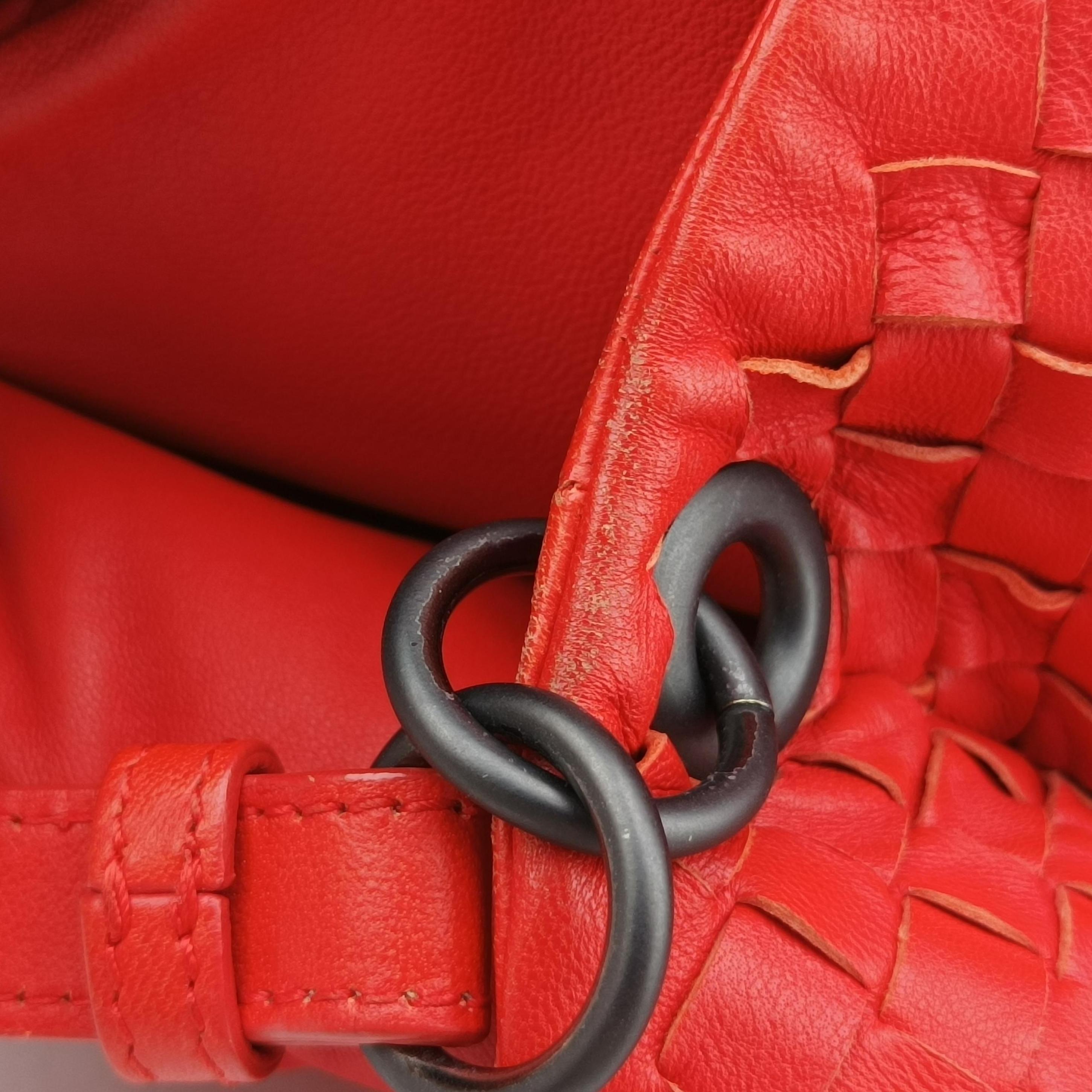 Pre-owned Bottega Veneta CAMPANA Intrecciato Red lambskin  shoulderbag | stylenewstar
