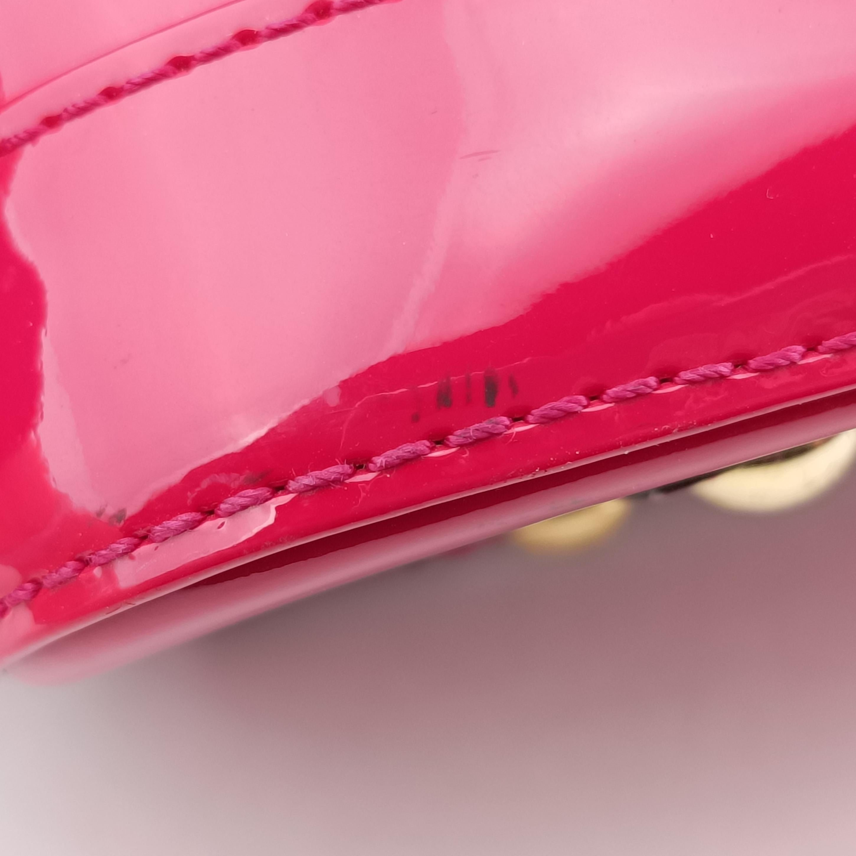 Secondhand Louis Vuitton Alma BB CERISE Vernis M90174 shoulderbag | stylenewstar