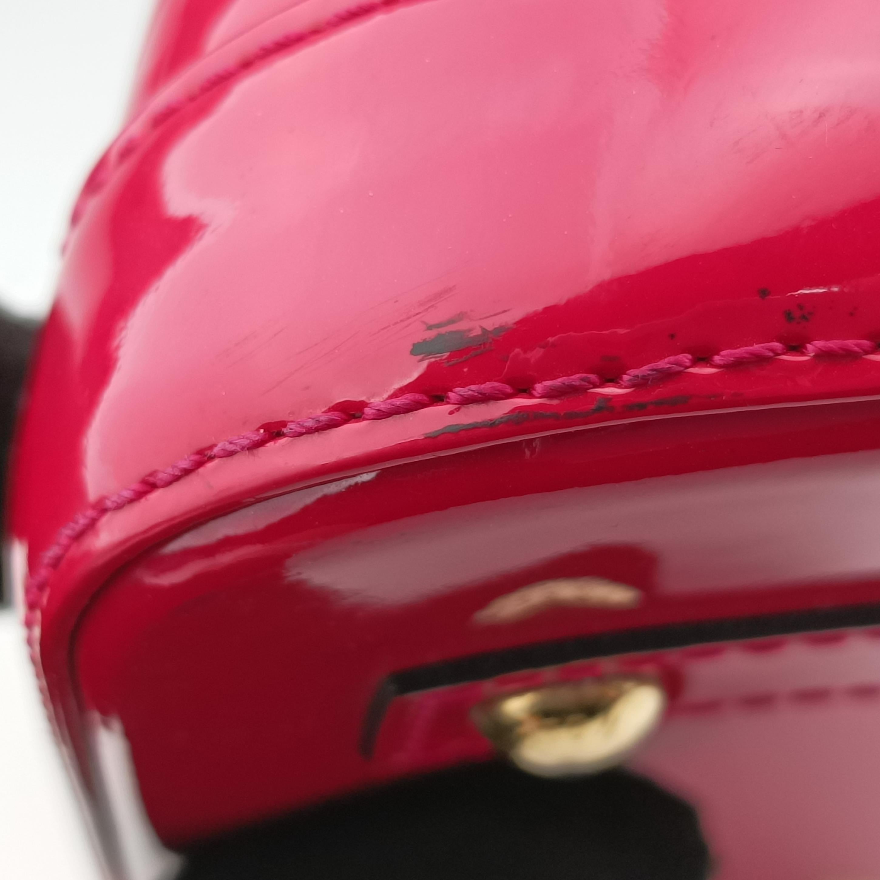 Secondhand Louis Vuitton Alma BB CERISE Vernis M90174 shoulderbag | stylenewstar