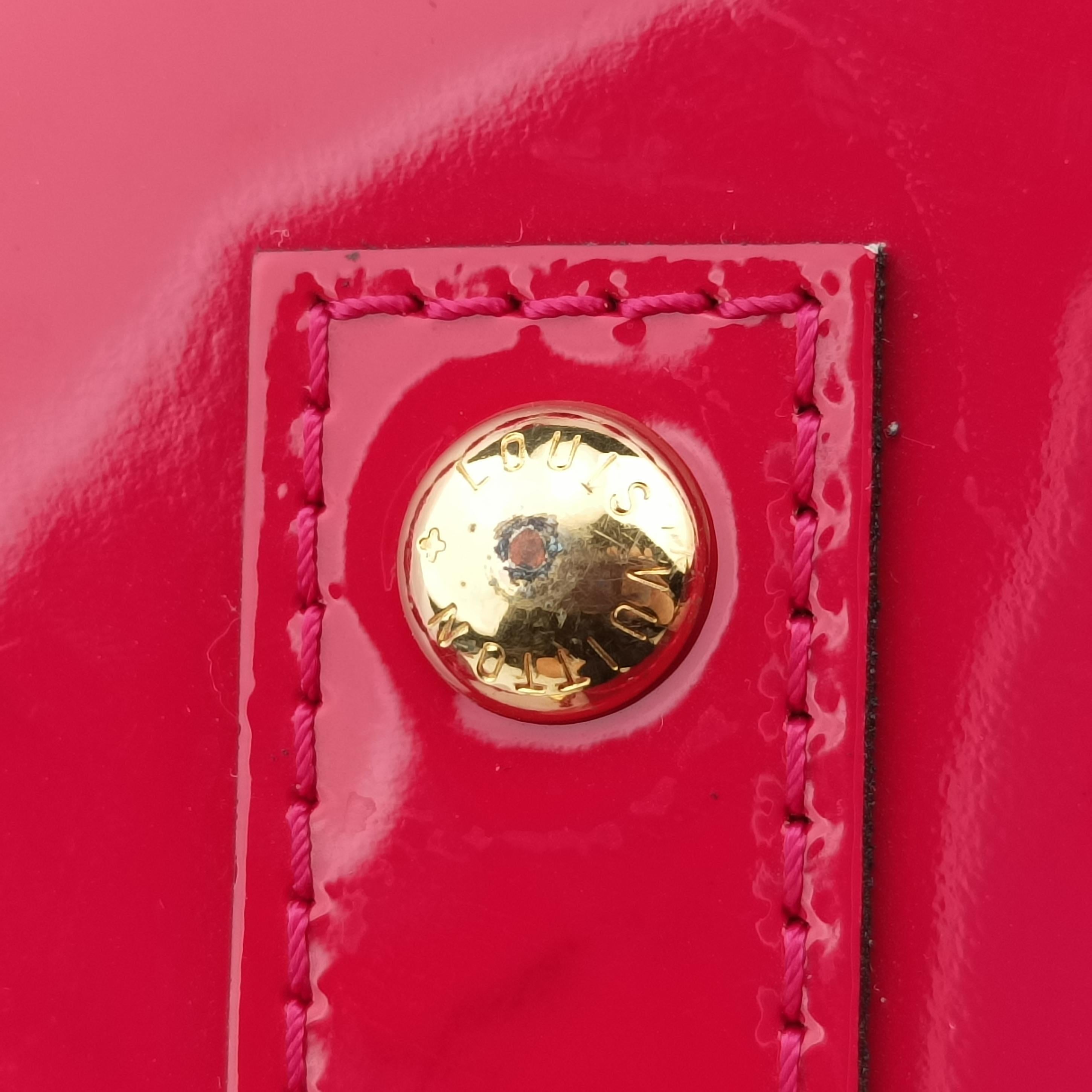 Secondhand Louis Vuitton Alma BB CERISE Vernis M90174 shoulderbag | stylenewstar