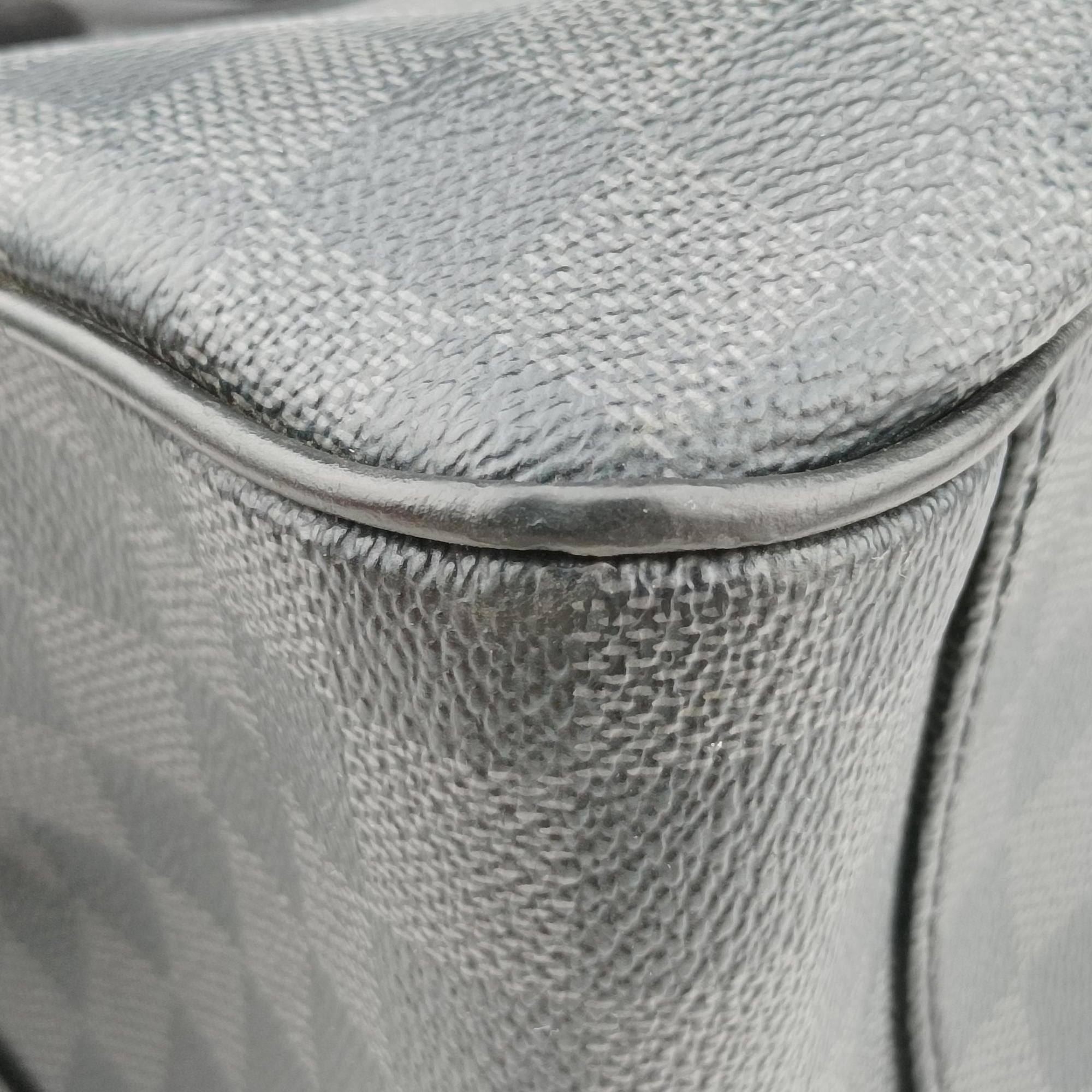 Secondhand Louis Vuitton Tadao Graphite Damier Graphite N41259 handbag | stylenewstar