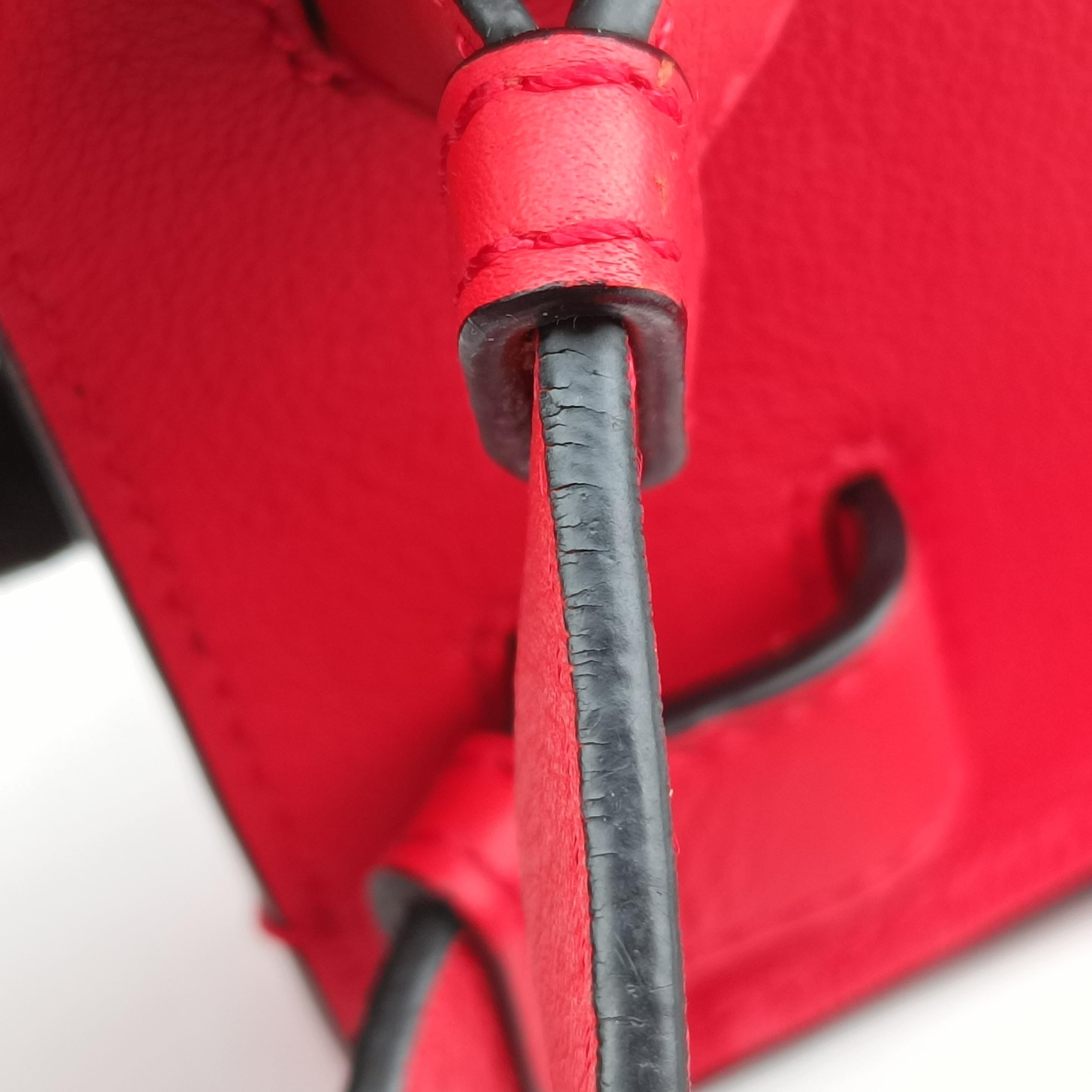 Pre-owned Loewe Hammock Red Leather  shoulderbag | stylenewstar