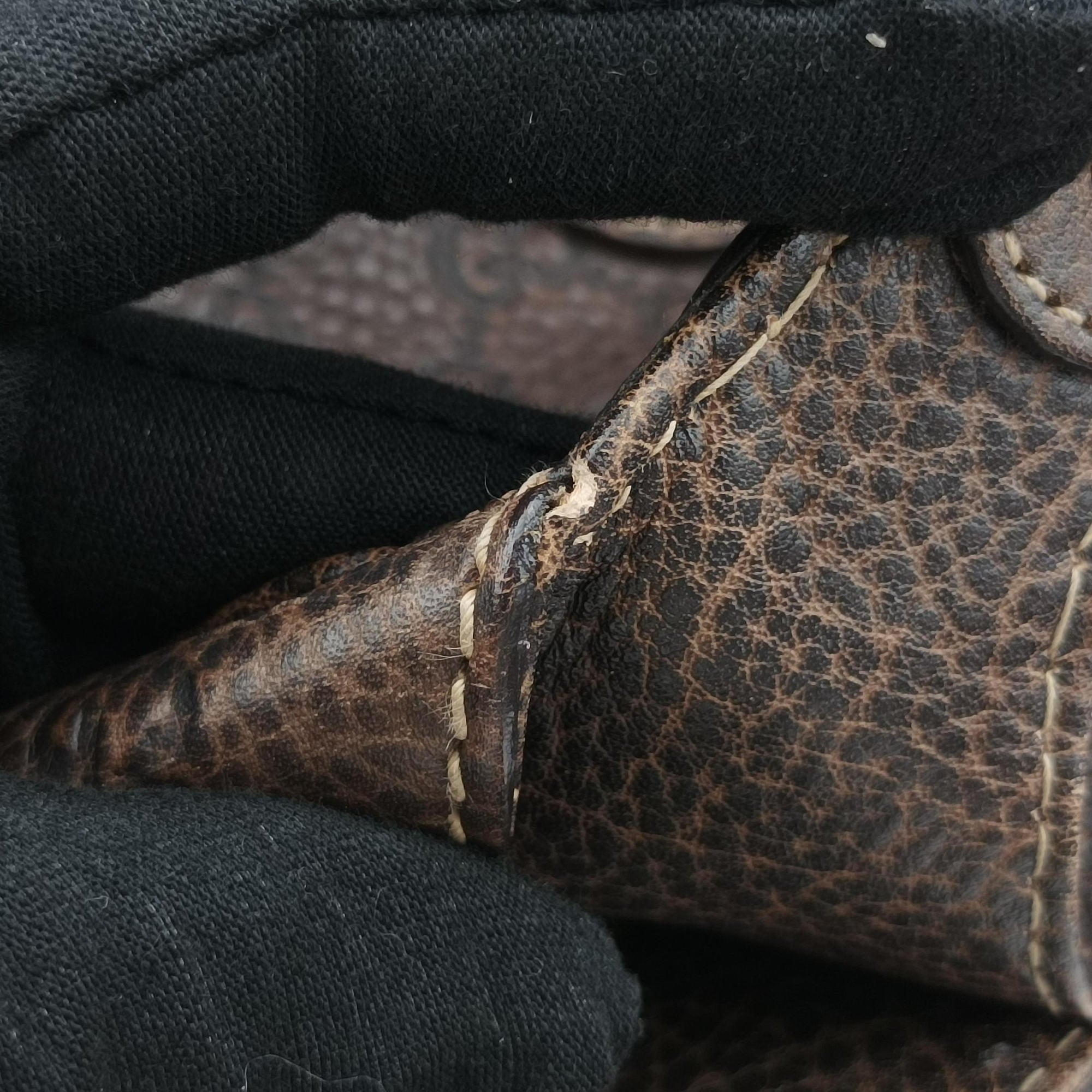 Pre-owned Gucci Guccissima New Pelham horsebit Brown Leather  shoulderbag | stylenewstar