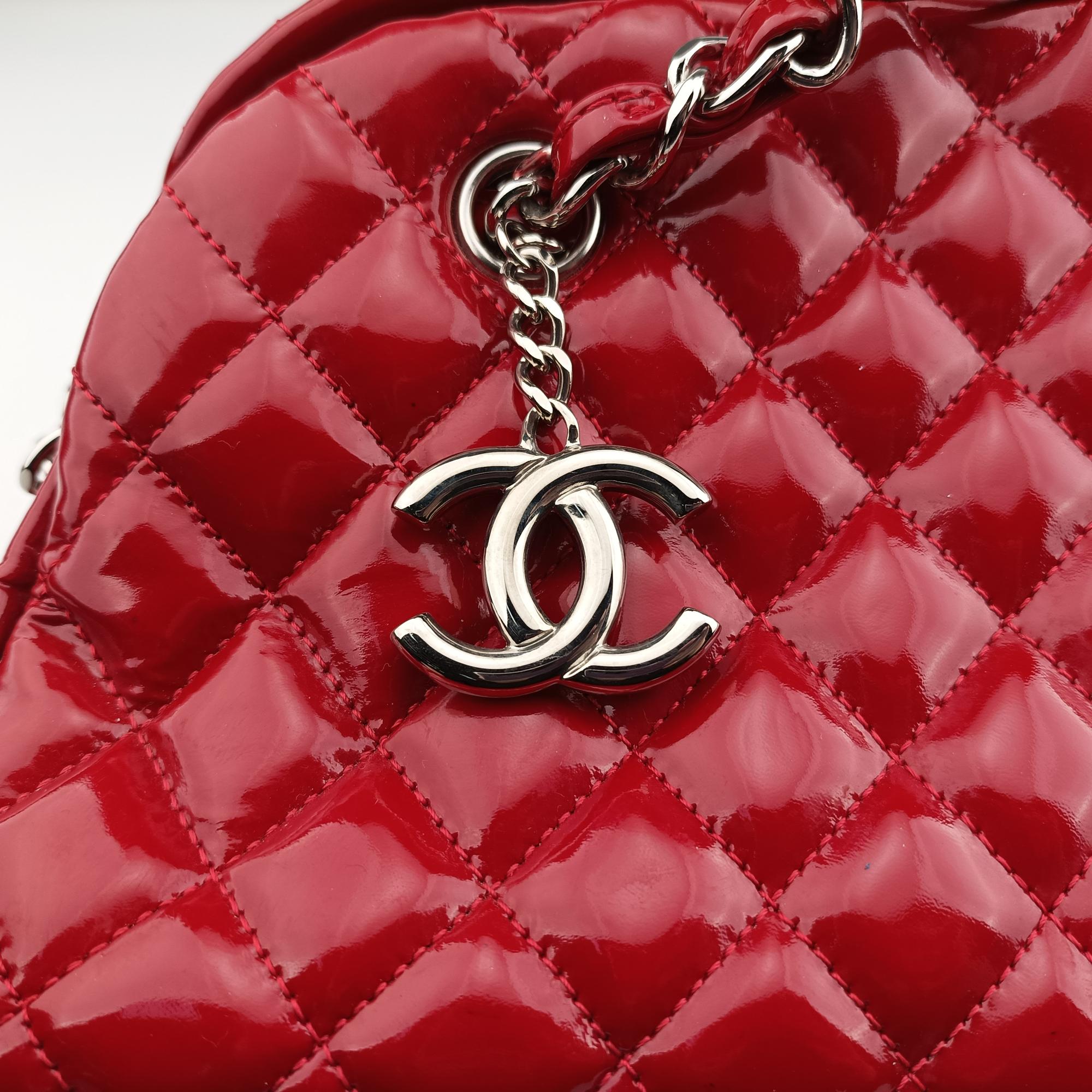 Pre-owned Chanel Mademoiselle Bowling Red Patent A50557 shoulderbag | stylenewstar