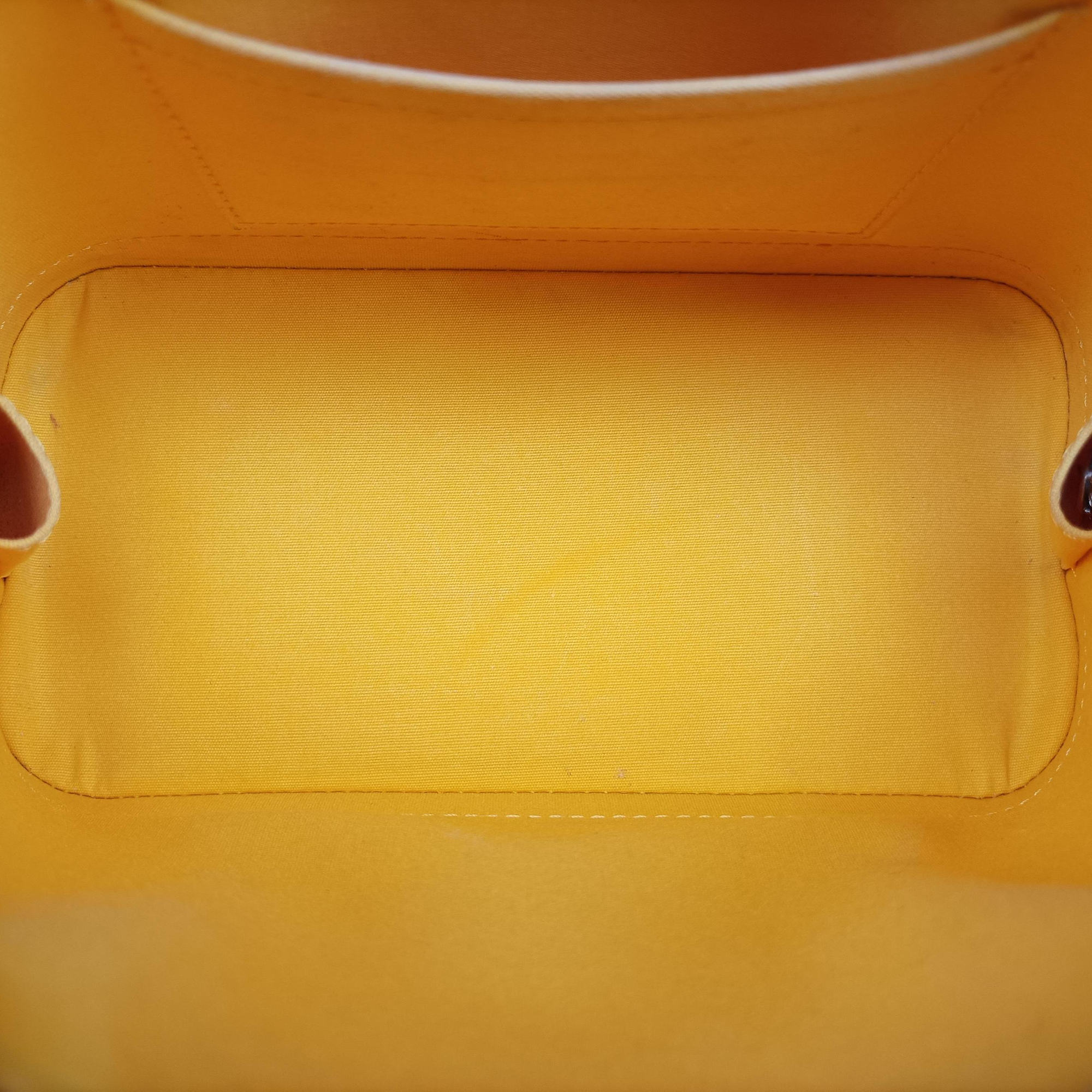 Vintage Louis Vuitton Alma BB jone passion Vernis M91697 shoulderbag | stylenewstar
