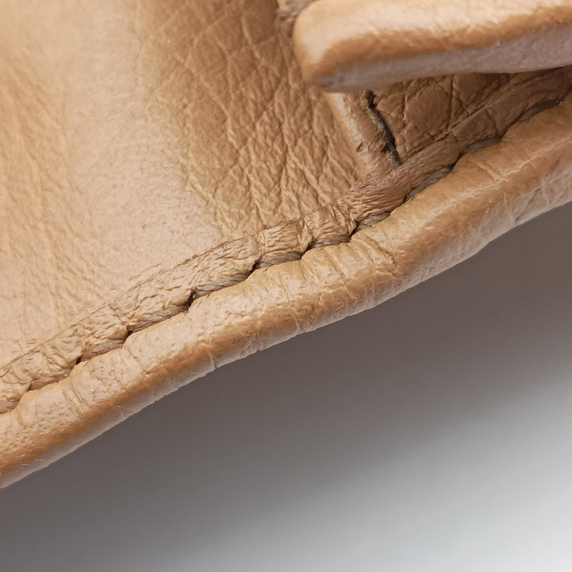 Secondhand Gucci Soho beige Leather 598211 shoulderbag | stylenewstar