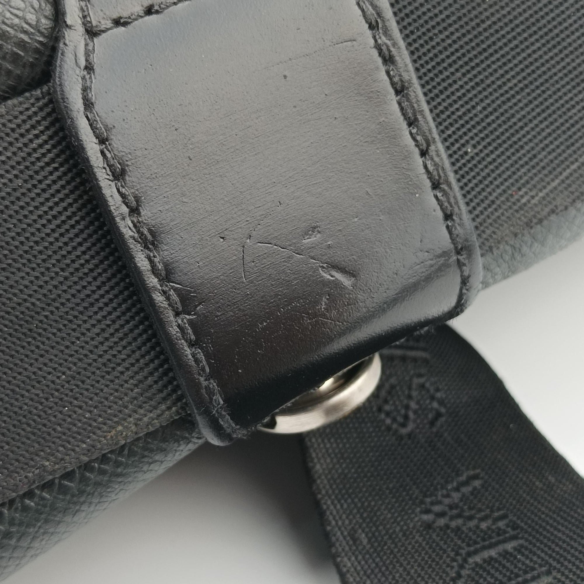 Pre-owned Louis Vuitton Viktor Ardoise Taiga x canvas M30142 shoulderbag | stylenewstar