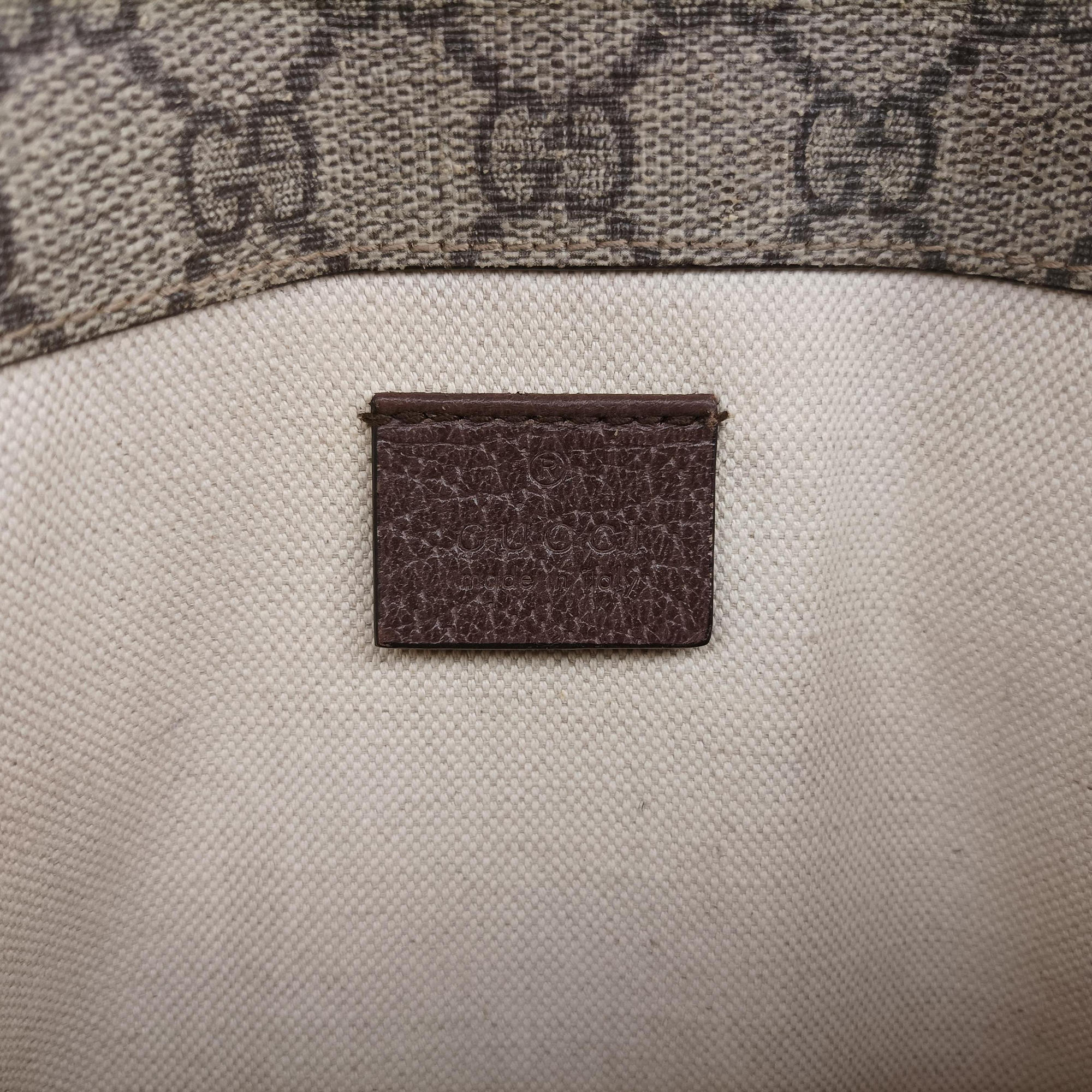 Pre-owned Gucci NEO VINTAGE GG Supreme Brown PVC coated canvas×Leather 493930 shoulderbag | stylenewstar