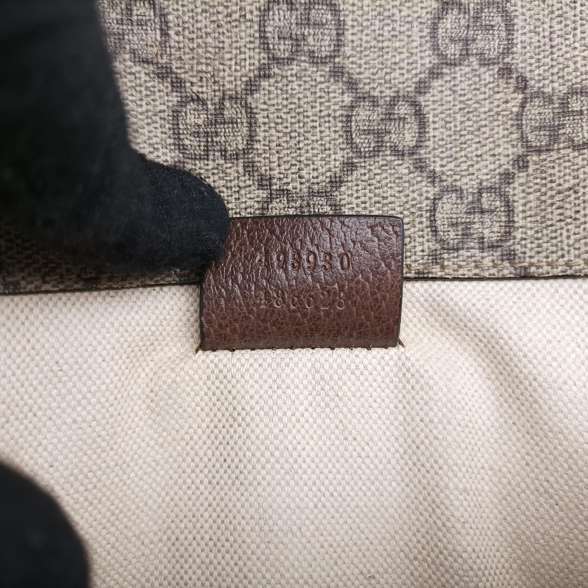 Pre-owned Gucci NEO VINTAGE GG Supreme Brown PVC coated canvas×Leather 493930 shoulderbag | stylenewstar