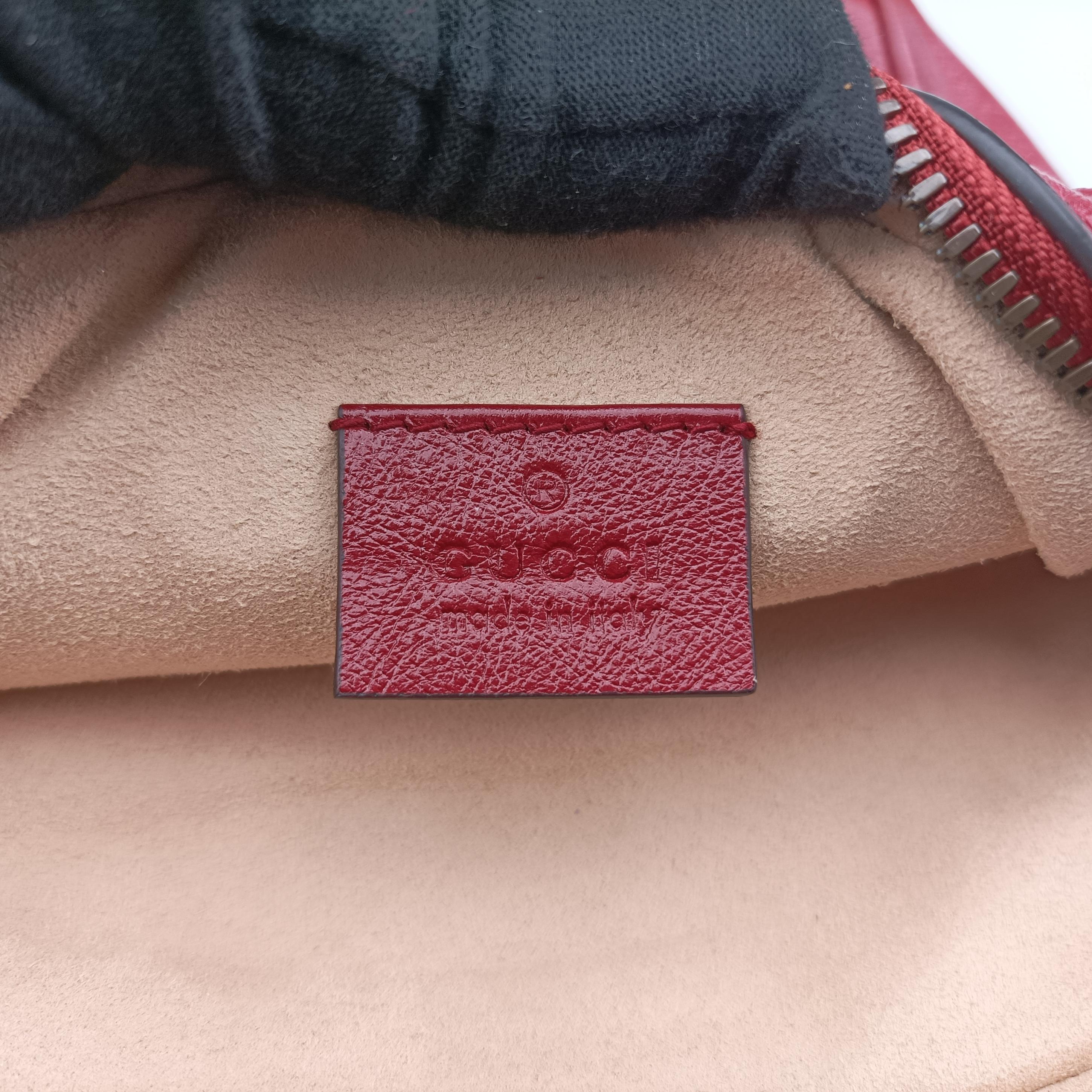 Secondhand Gucci GG Marmont Red Leather 550155 shoulderbag | stylenewstar