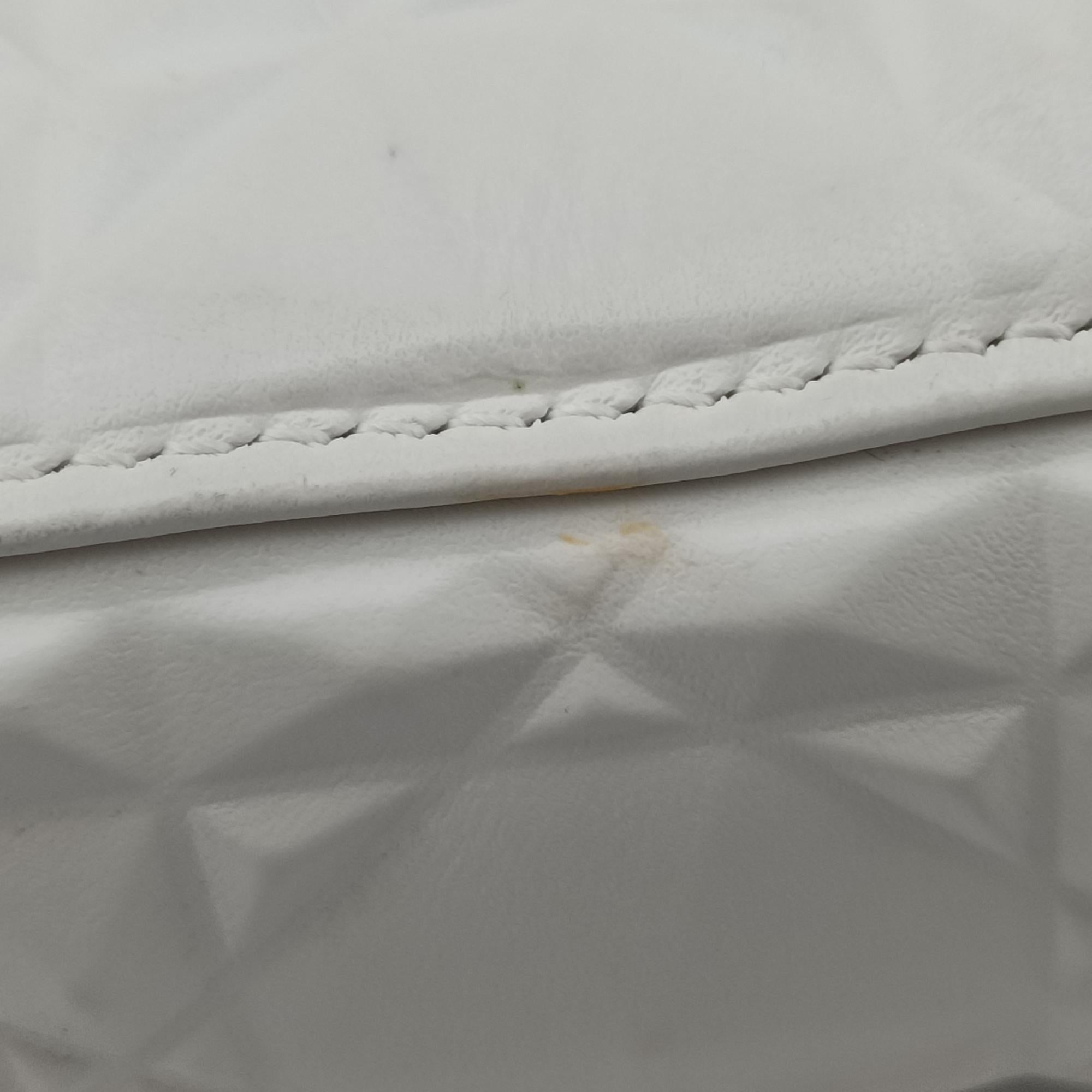 Pre-owned Christian Dior Lady D-Joy White leather  shoulderbag | stylenewstar