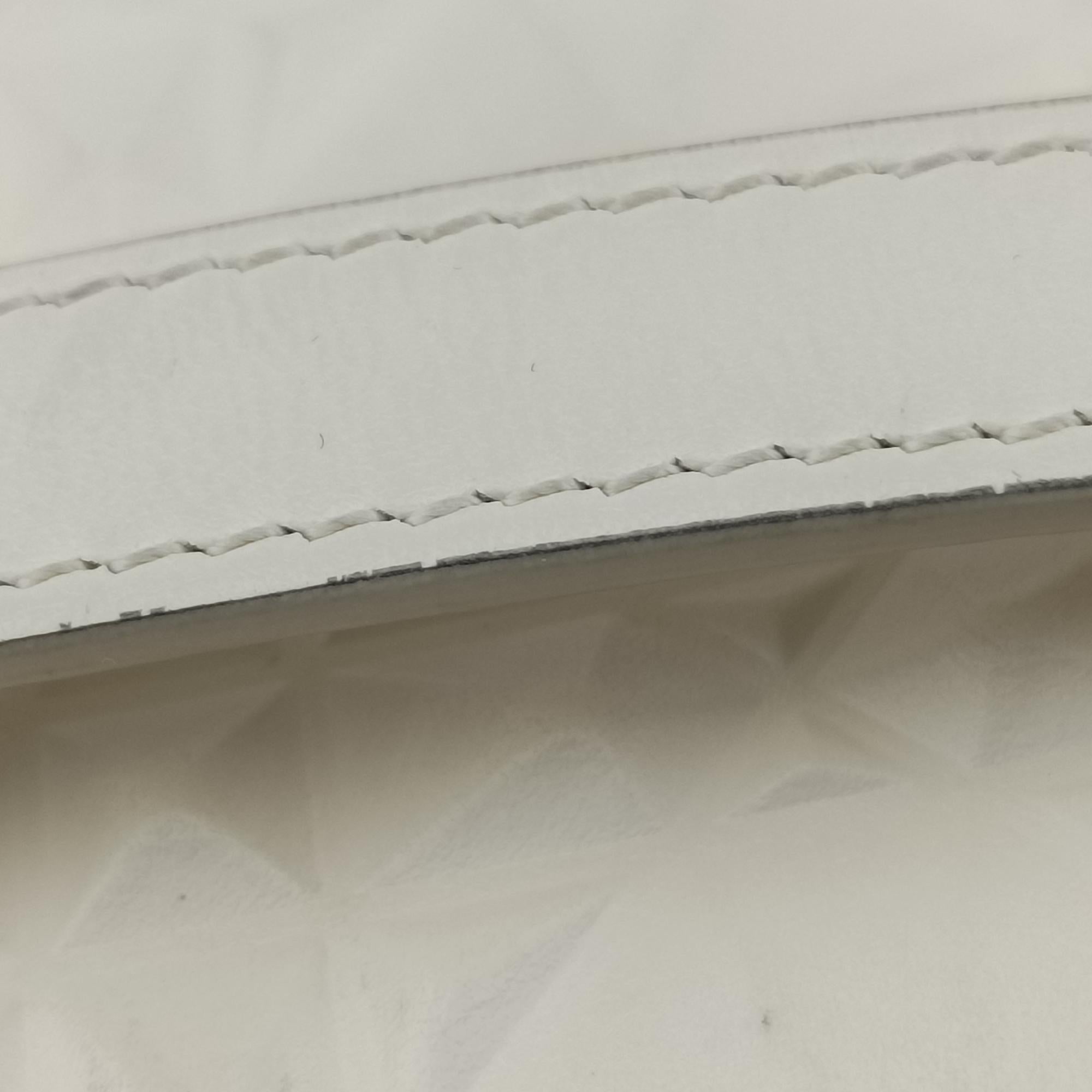 Pre-owned Christian Dior Lady D-Joy White leather  shoulderbag | stylenewstar