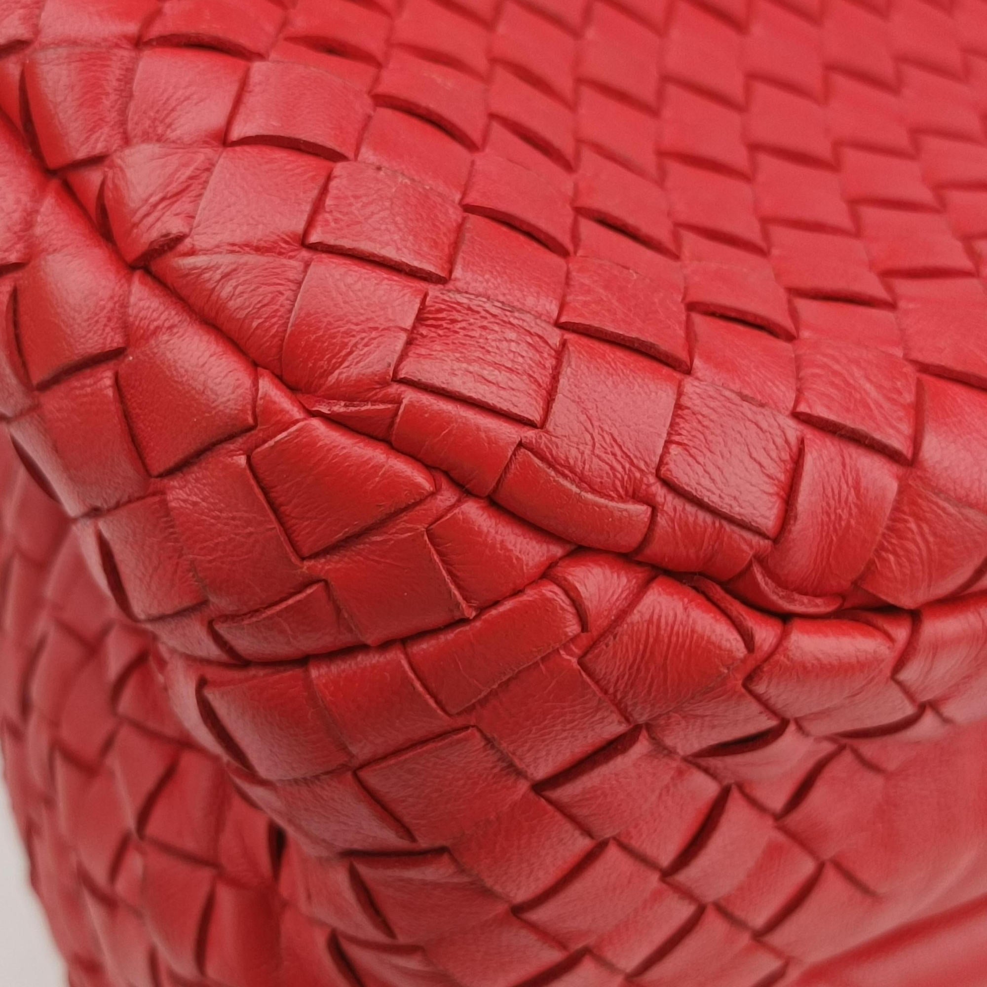 Pre-owned Bottega Veneta CAMPANA Intrecciato Red lambskin  handbag | stylenewstar