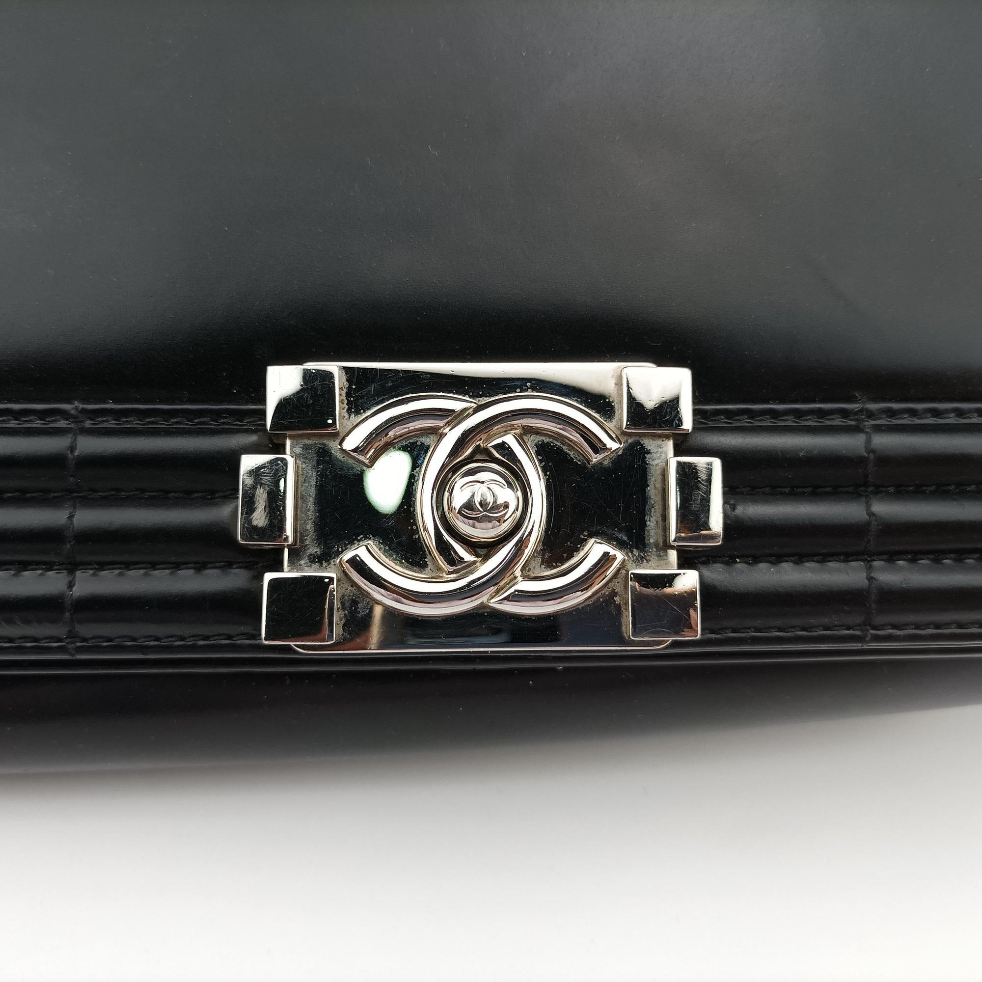 Pre-owned Chanel BOY CHANEL Black Patent A67021 shoulderbag | stylenewstar