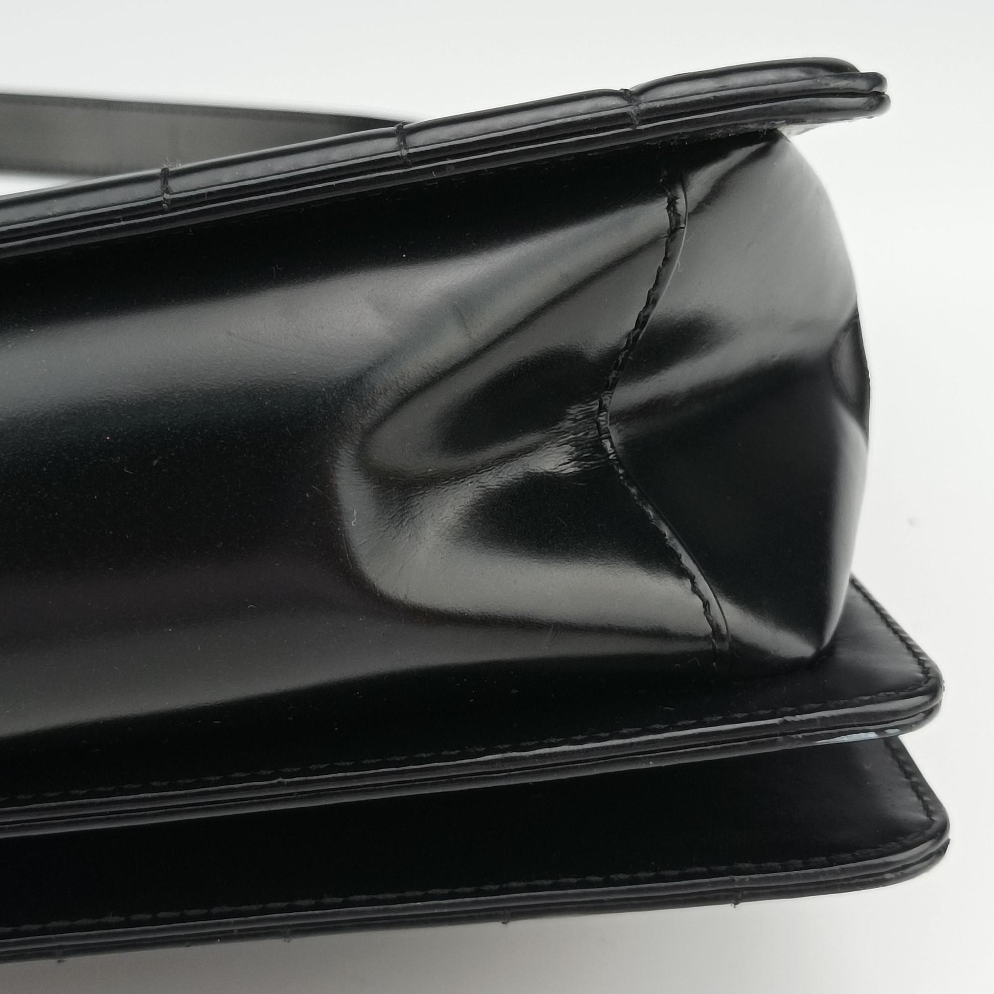 Pre-owned Chanel BOY CHANEL Black Patent A67021 shoulderbag | stylenewstar