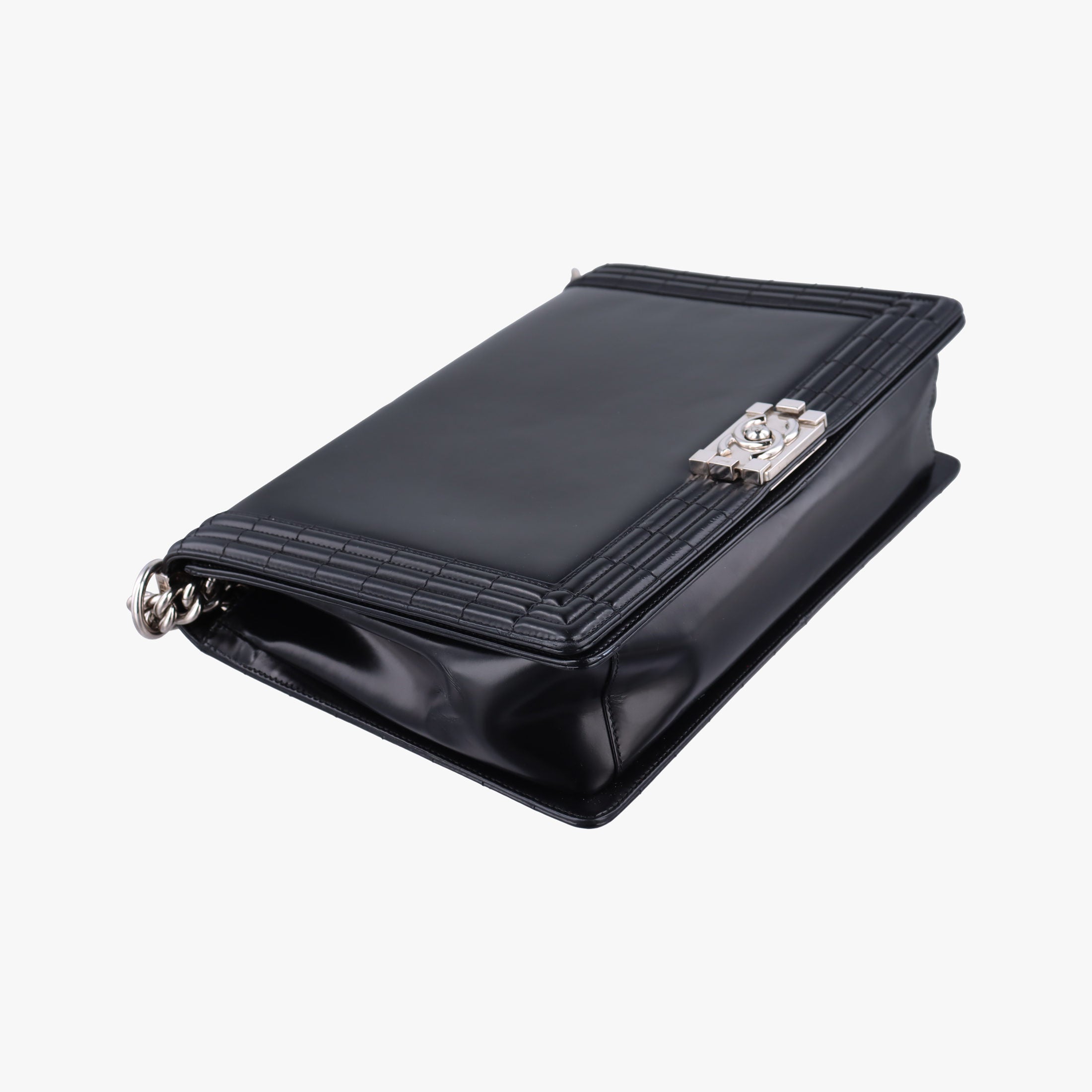 Pre-owned Chanel BOY CHANEL Black Patent A67021 shoulderbag | stylenewstar