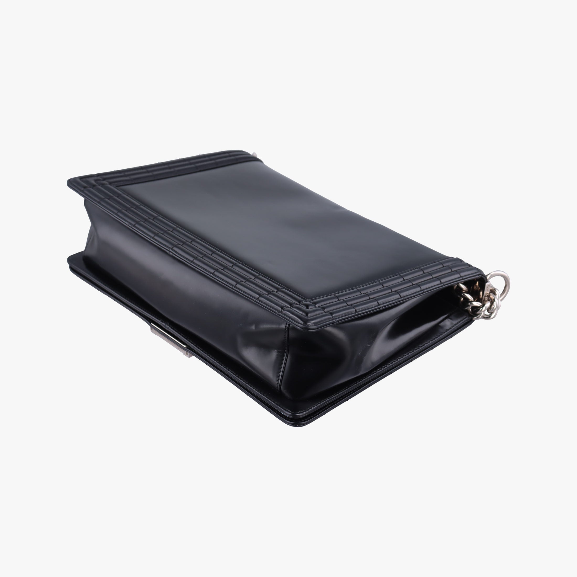 Pre-owned Chanel BOY CHANEL Black Patent A67021 shoulderbag | stylenewstar