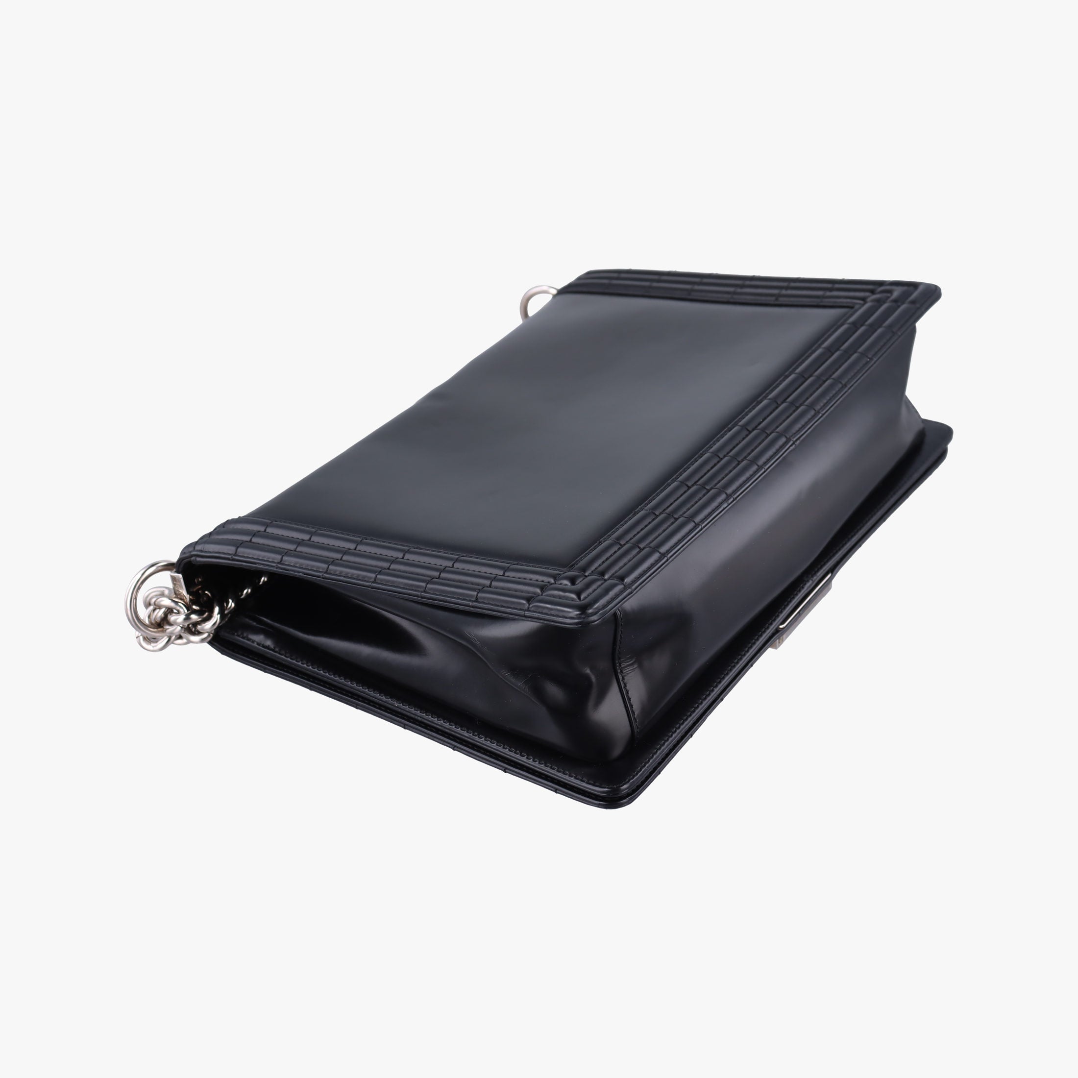 Pre-owned Chanel BOY CHANEL Black Patent A67021 shoulderbag | stylenewstar