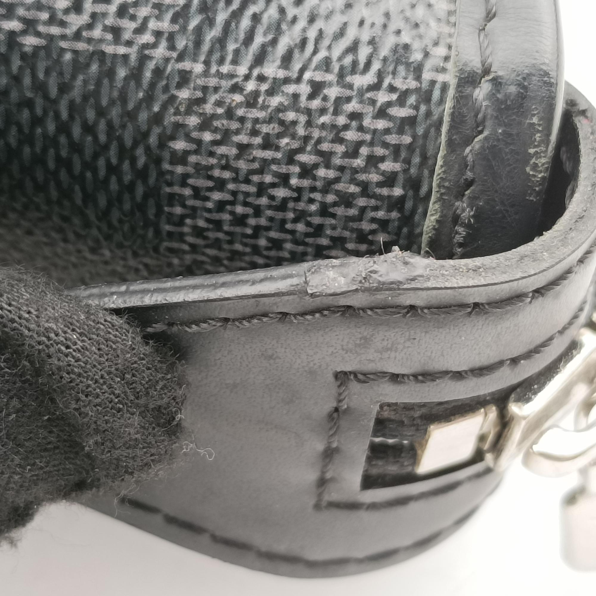 Pre-owned Louis Vuitton Tadao Noir Damier Graphite N41259 shoulderbag | stylenewstar
