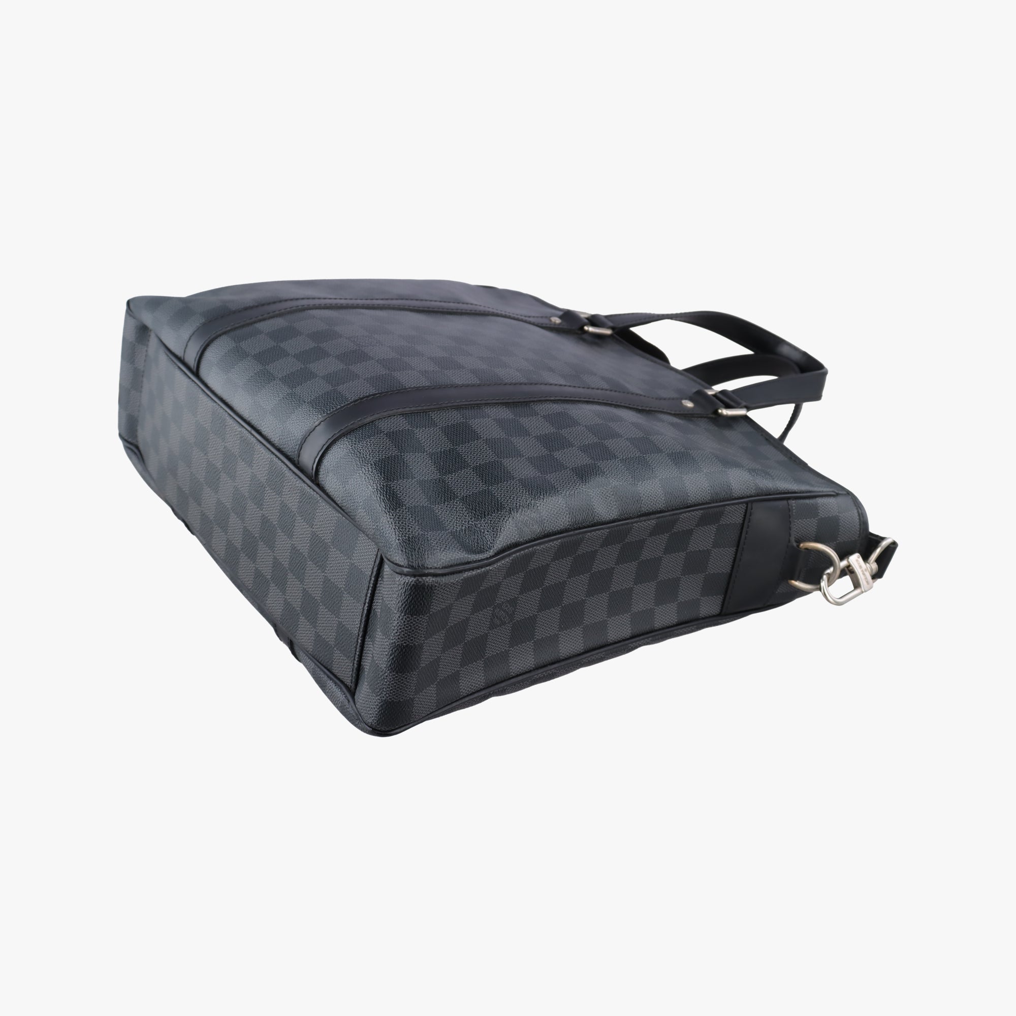 Pre-owned Louis Vuitton Tadao Noir Damier Graphite N41259 shoulderbag | stylenewstar