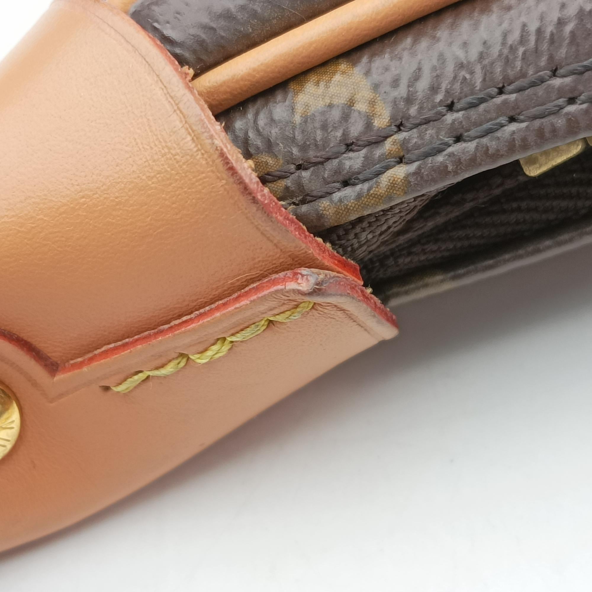 Pre-owned Louis Vuitton LOOP Brown Monogram Canvas M81098 shoulderbag | stylenewstar
