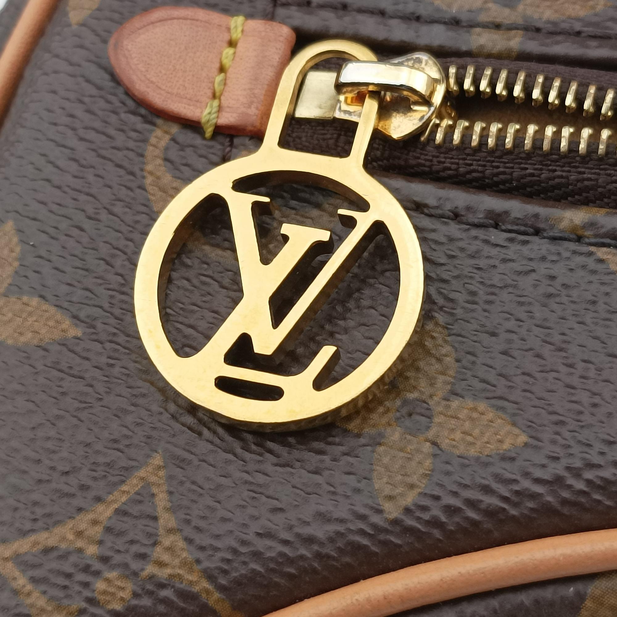 Pre-owned Louis Vuitton LOOP Brown Monogram Canvas M81098 shoulderbag | stylenewstar