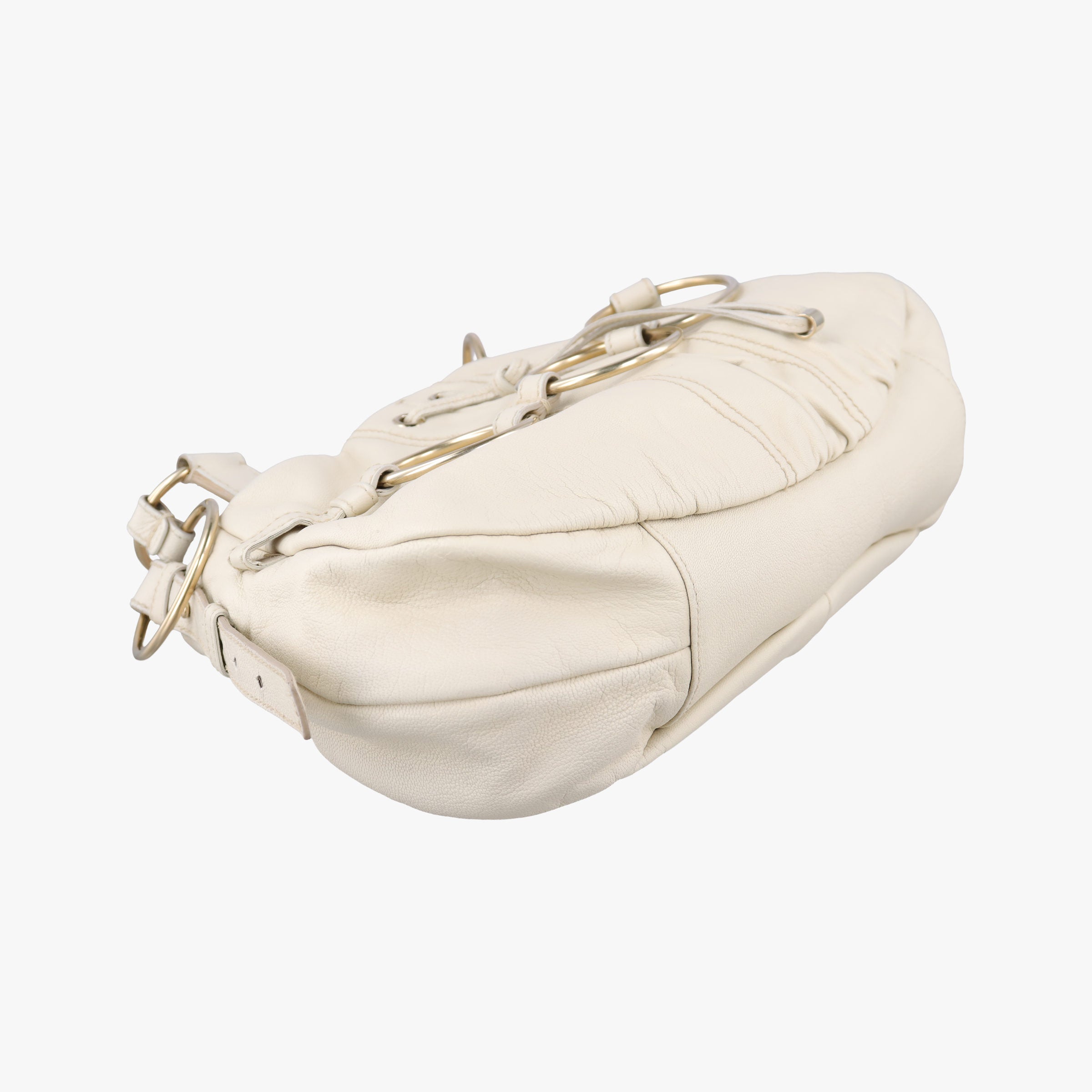 Pre-owned Yves Saint Laurent Saharienne White Leather 139259 shoulderbag | stylenewstar