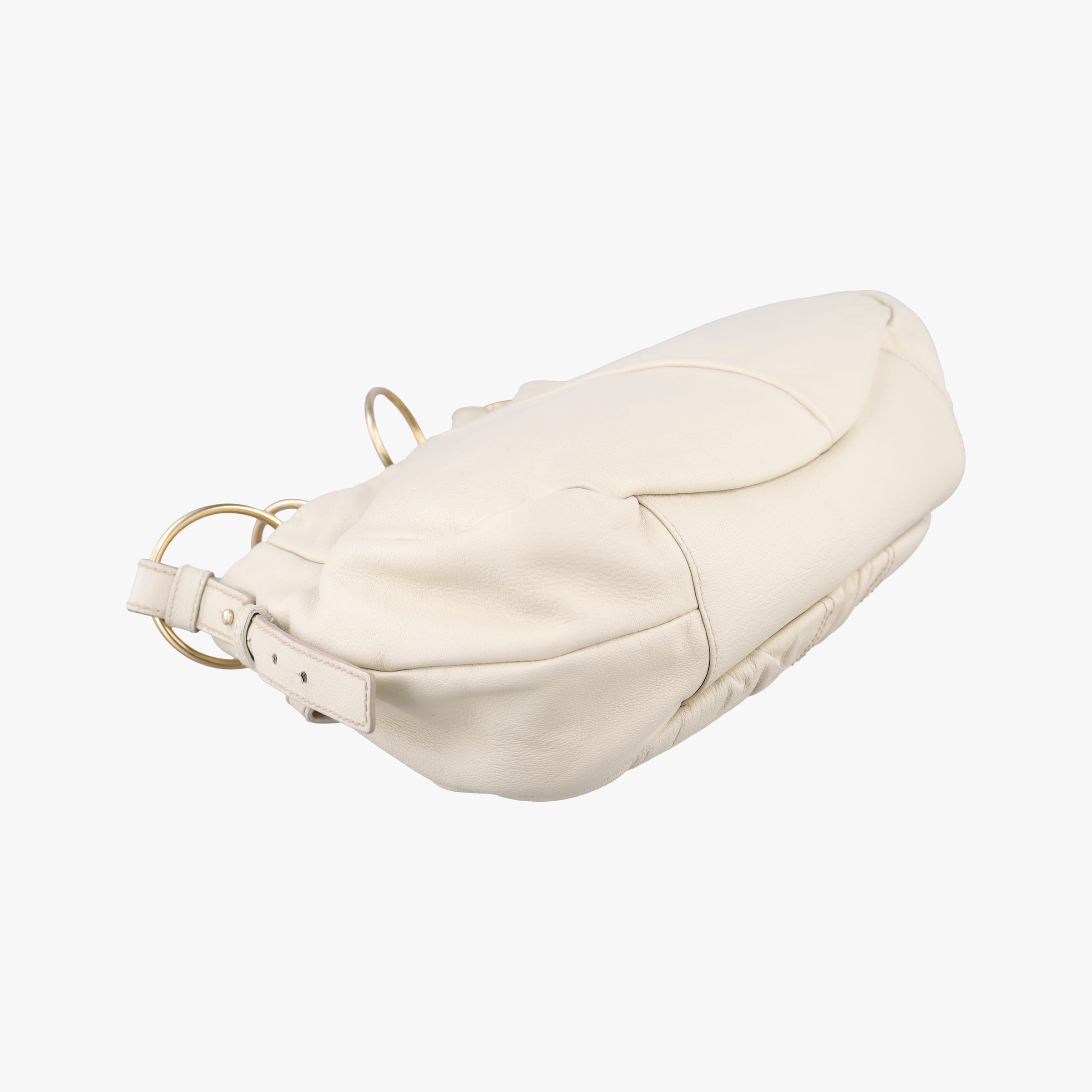 Pre-owned Yves Saint Laurent Saharienne White Leather 139259 shoulderbag | stylenewstar