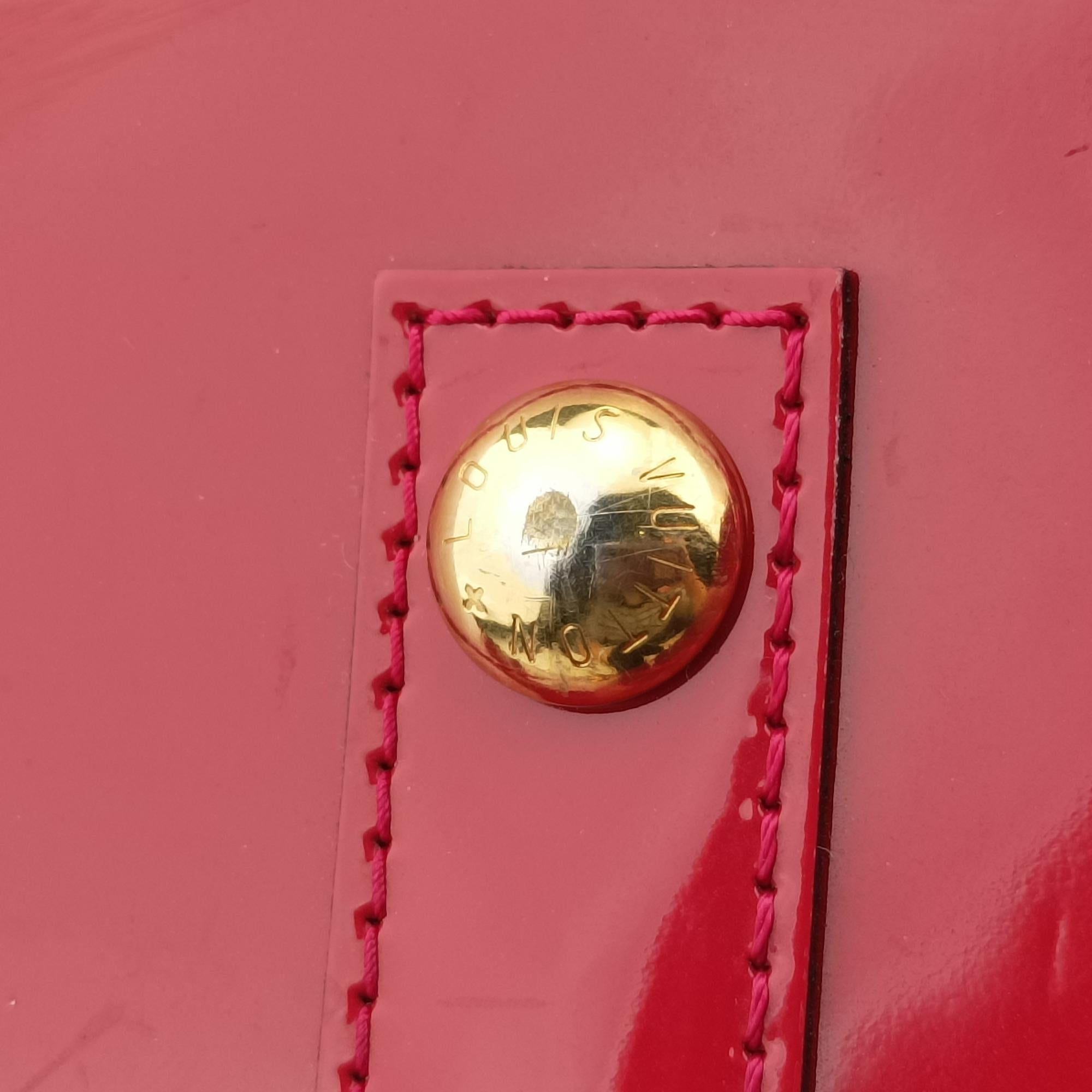 Pre-owned Louis Vuitton Alma PM pomme d'amour Vernis M90096 handbag | stylenewstar