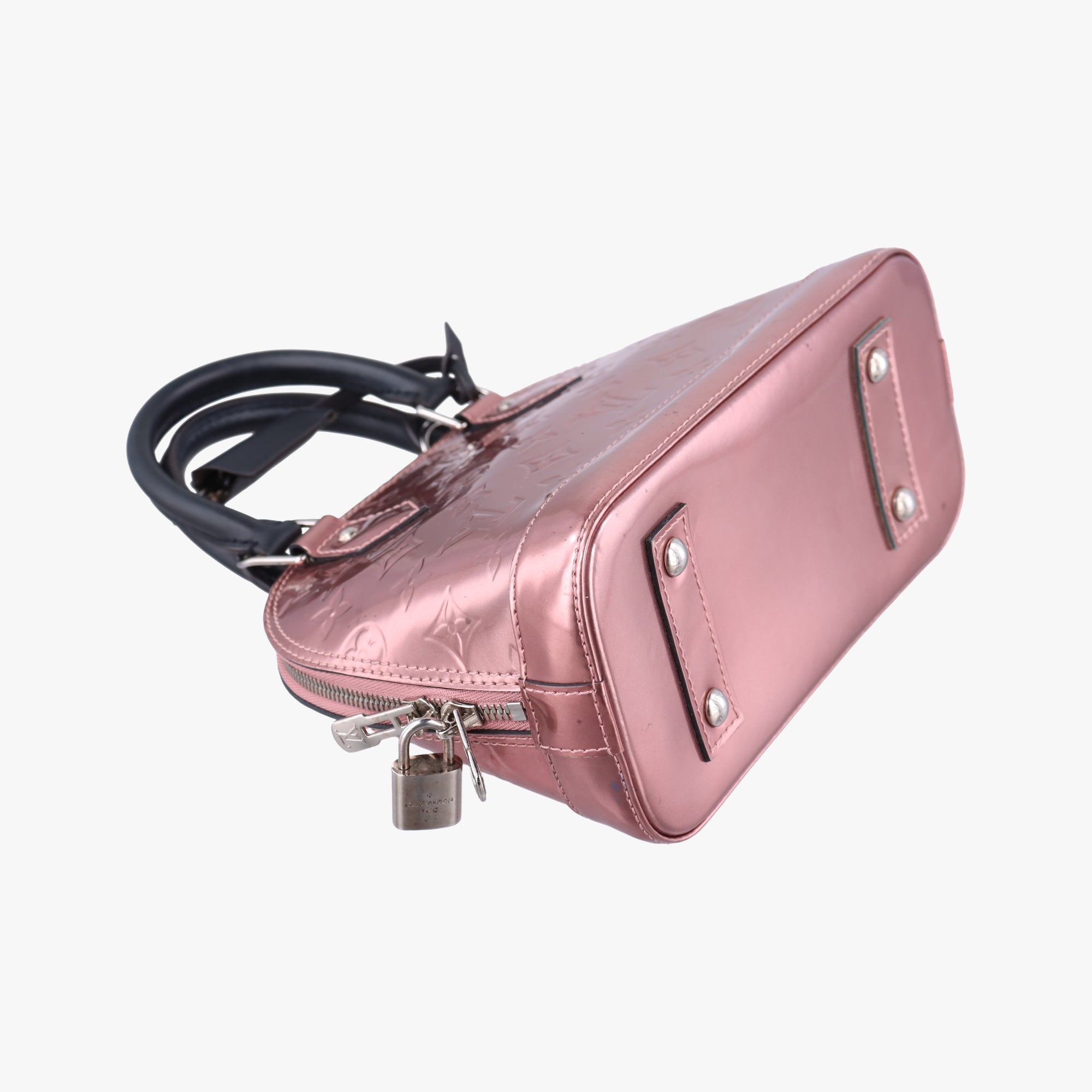 Pre-owned Louis Vuitton Alma BB Rose Pale Vernis M90485 shoulderbag | stylenewstar
