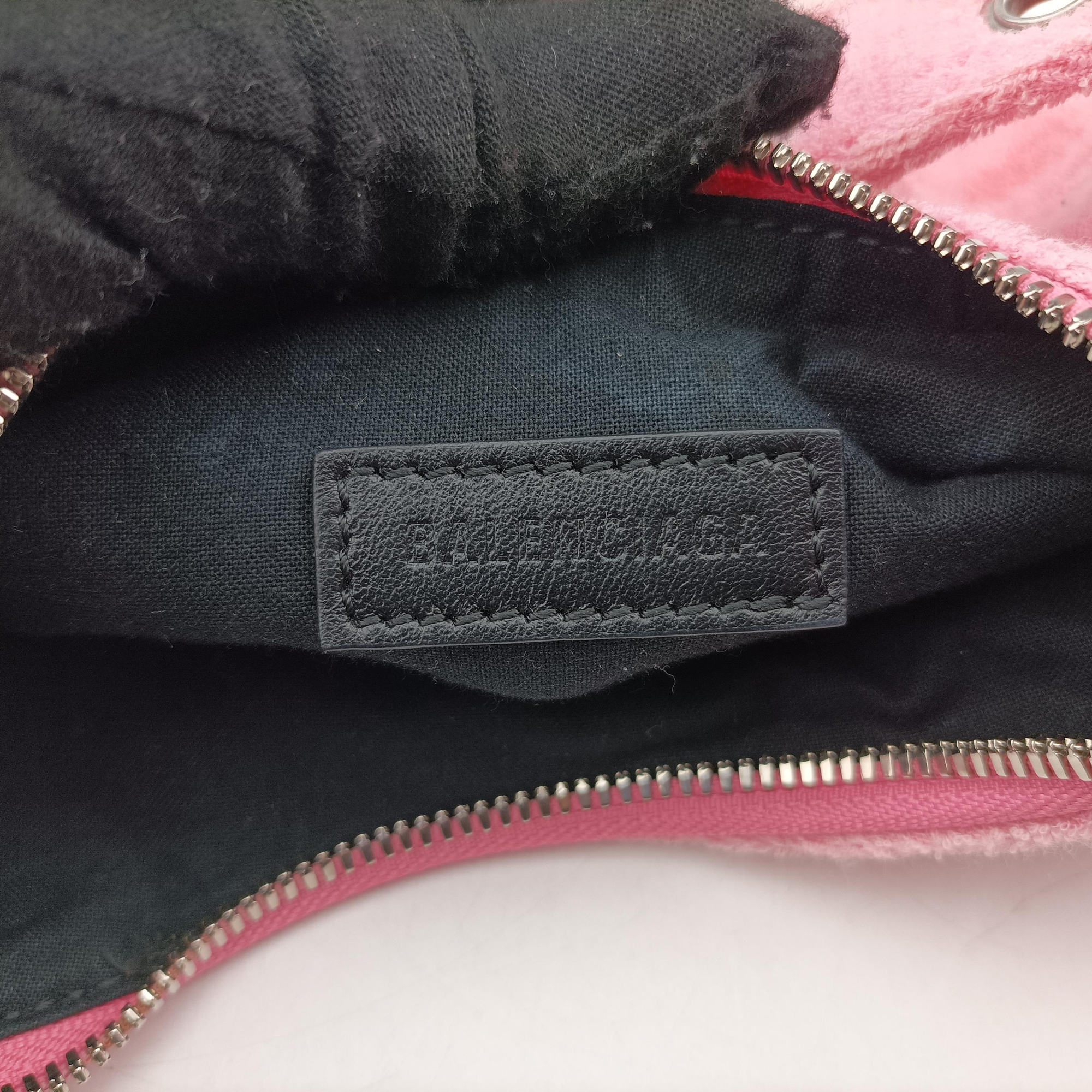 Pre-owned Balenciaga Le Cagole mini Pink Pile Fabric  shoulderbag | stylenewstar