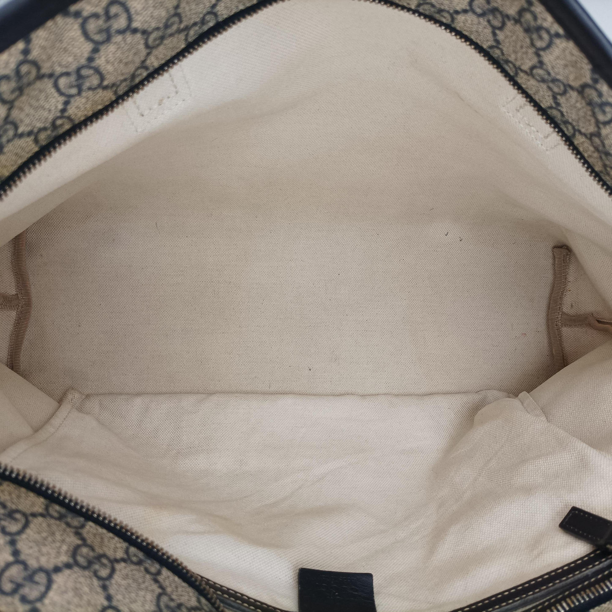 Pre-owned Gucci GG Supreme Brown×Navy PVC coated canvas×Leather 211137 handbag | stylenewstar