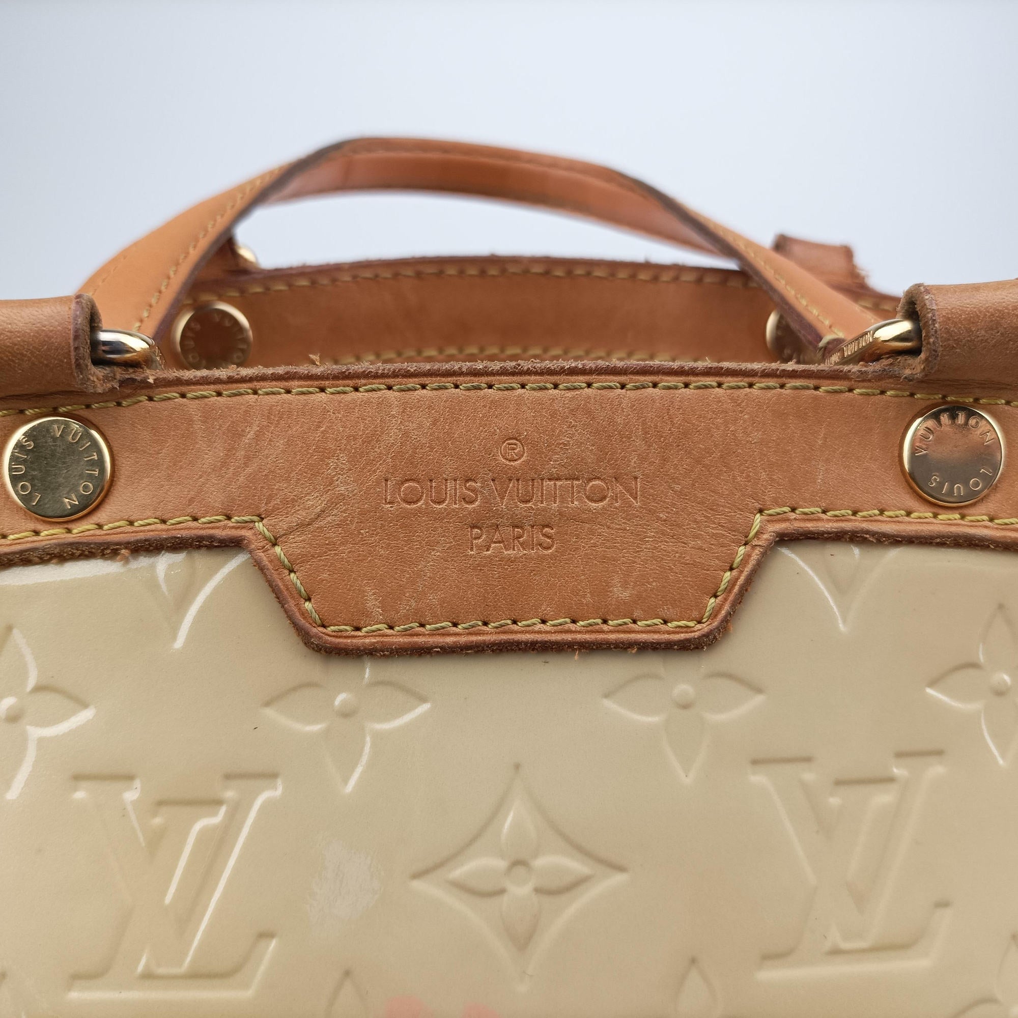 Vintage Louis Vuitton Brea MM Broncorail Vernis M91456 handbag | stylenewstar