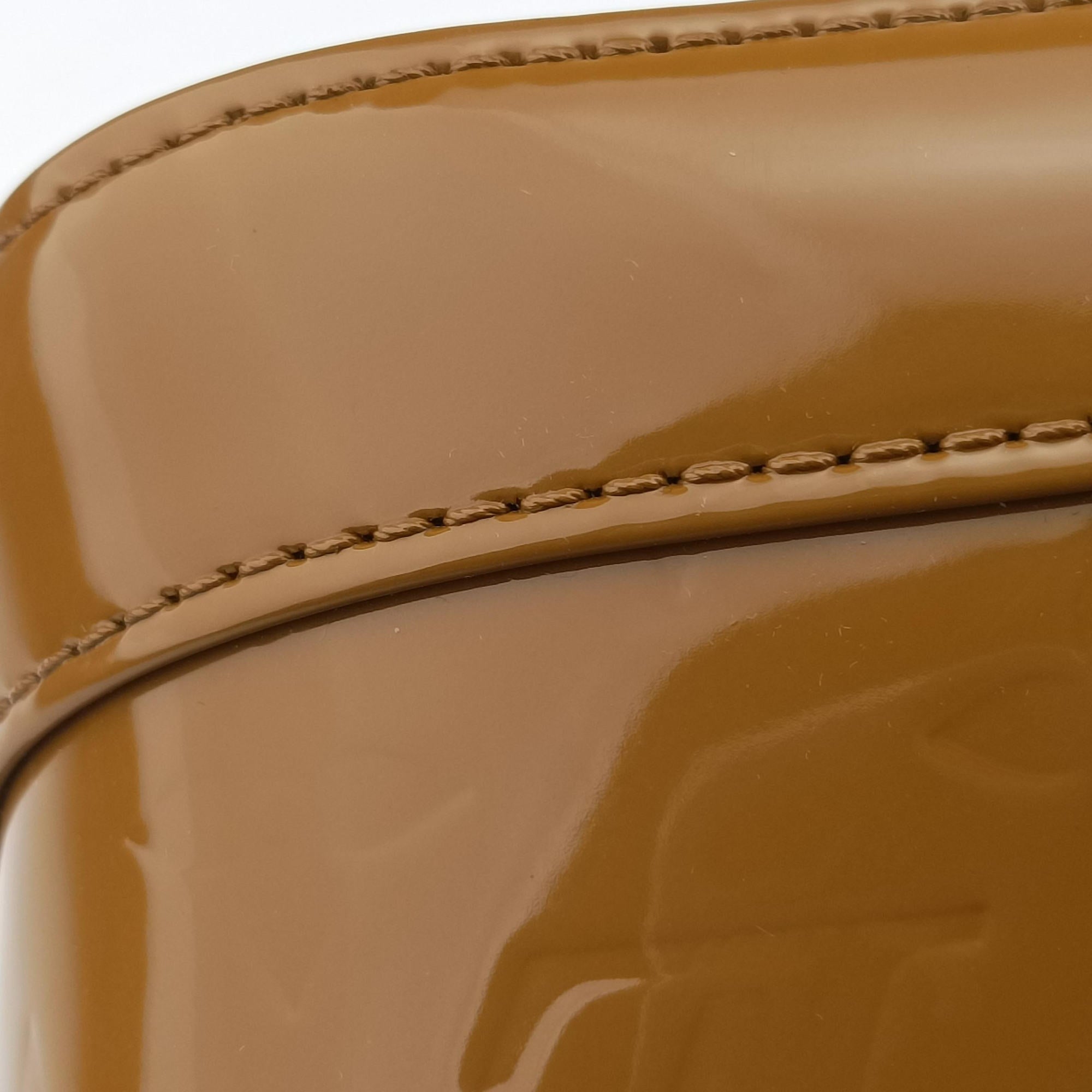 Pre-owned Louis Vuitton Alma BB brown Vernis M91585 shoulderbag | stylenewstar