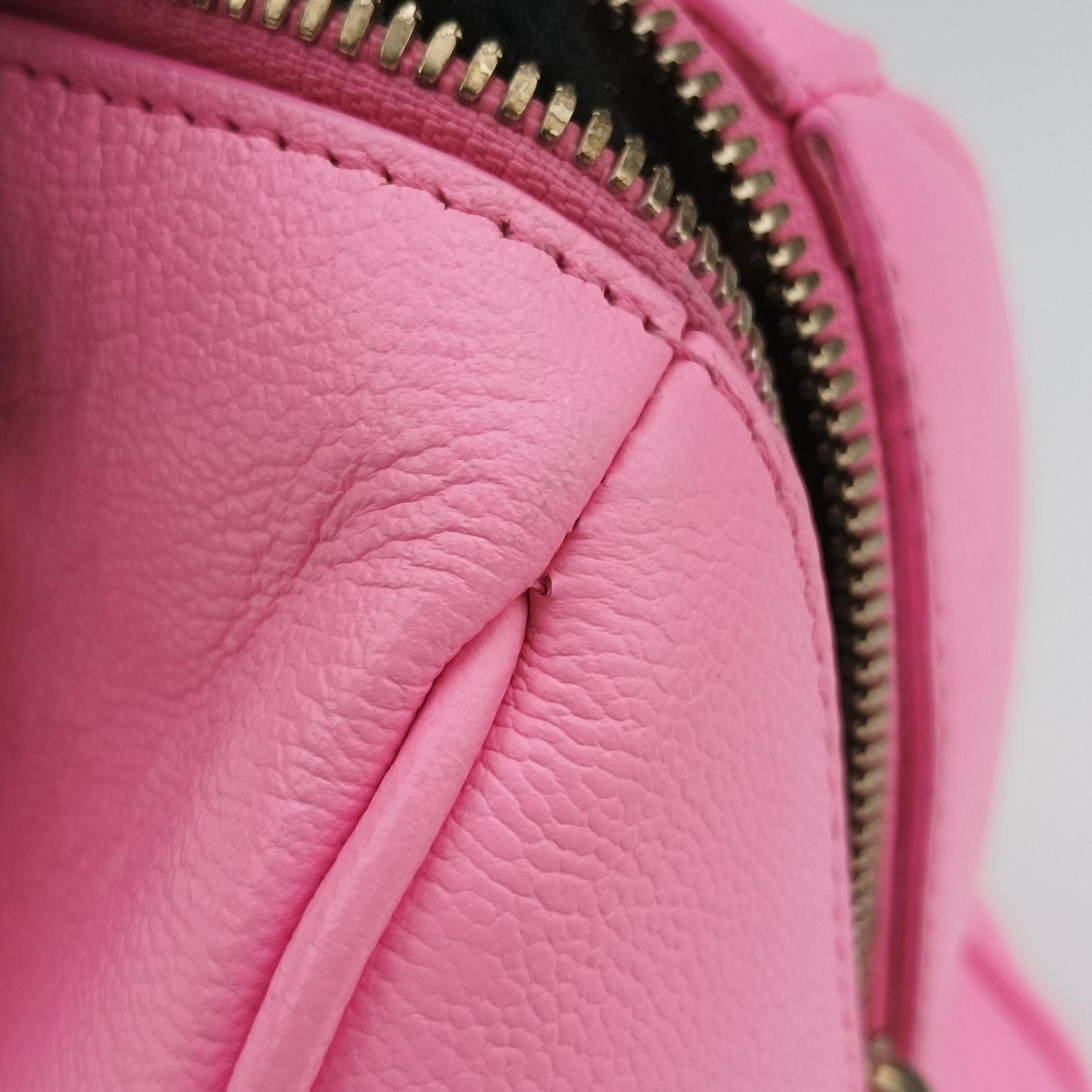 Secondhand VERSACE La Medusa Palazzo bowling Pink Leather  handbag | stylenewstar