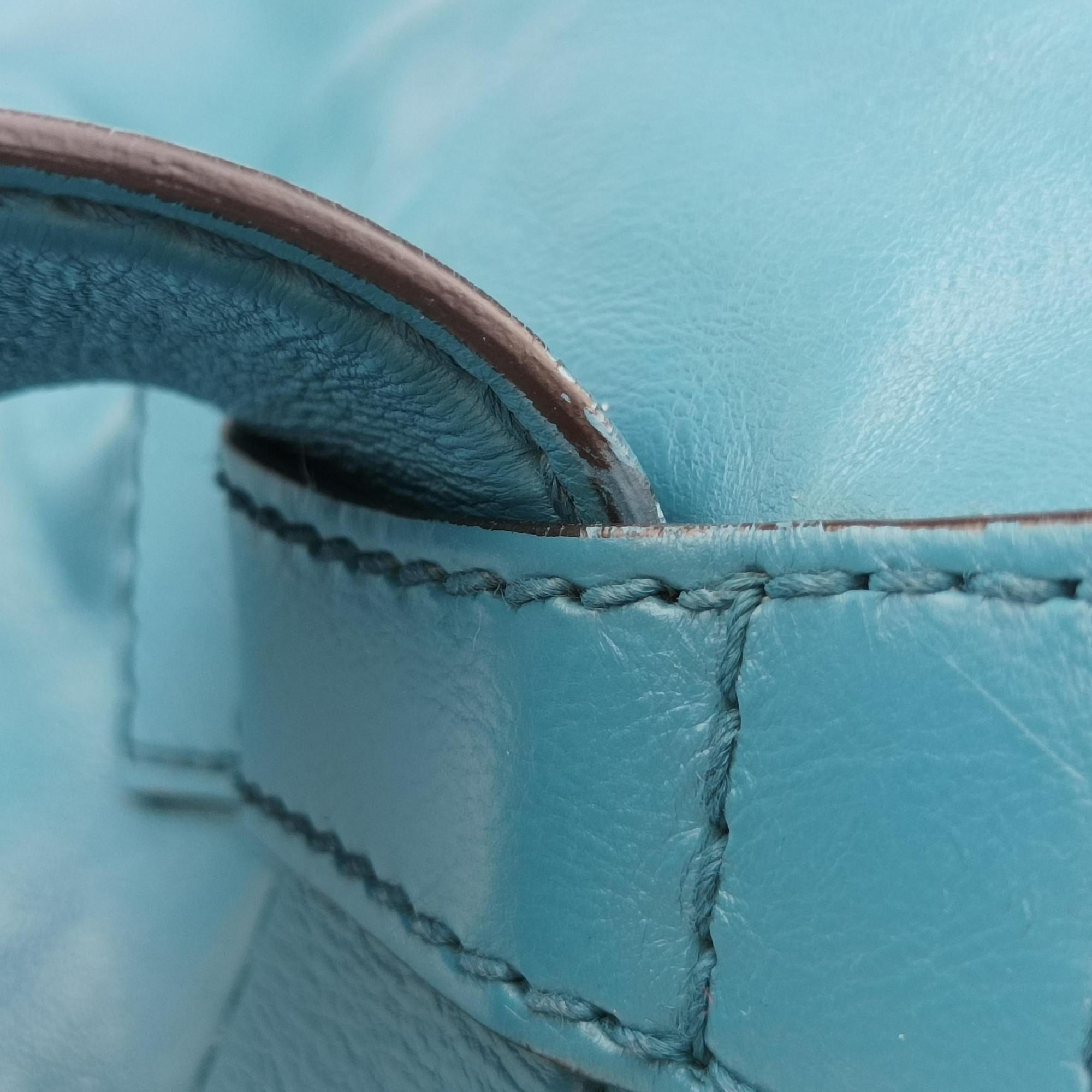 Vintage Gucci Stirrup Blue Leather 296856 handbag | stylenewstar