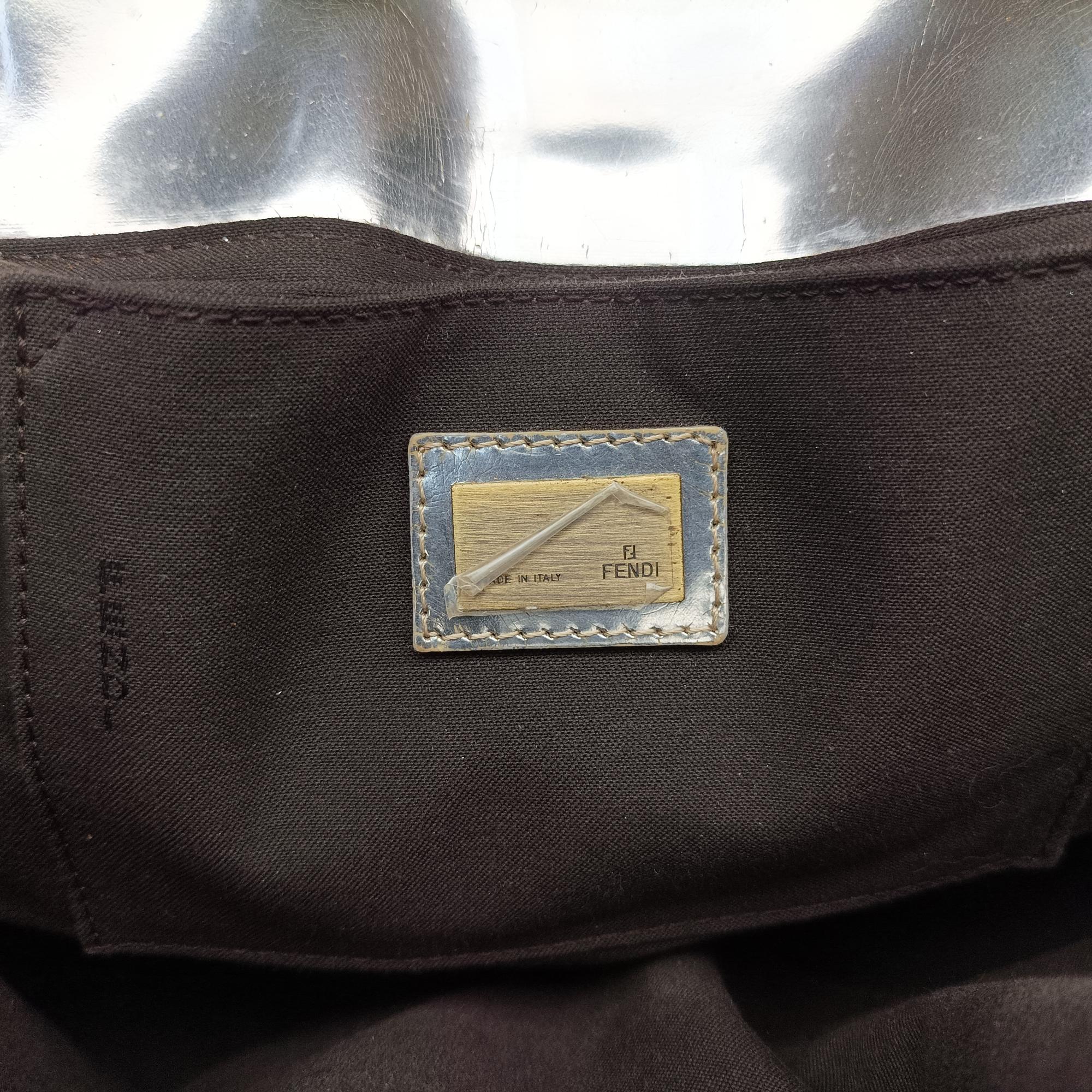 Pre-owned Fendi B Bag Beige x Silver straw  handbag | stylenewstar
