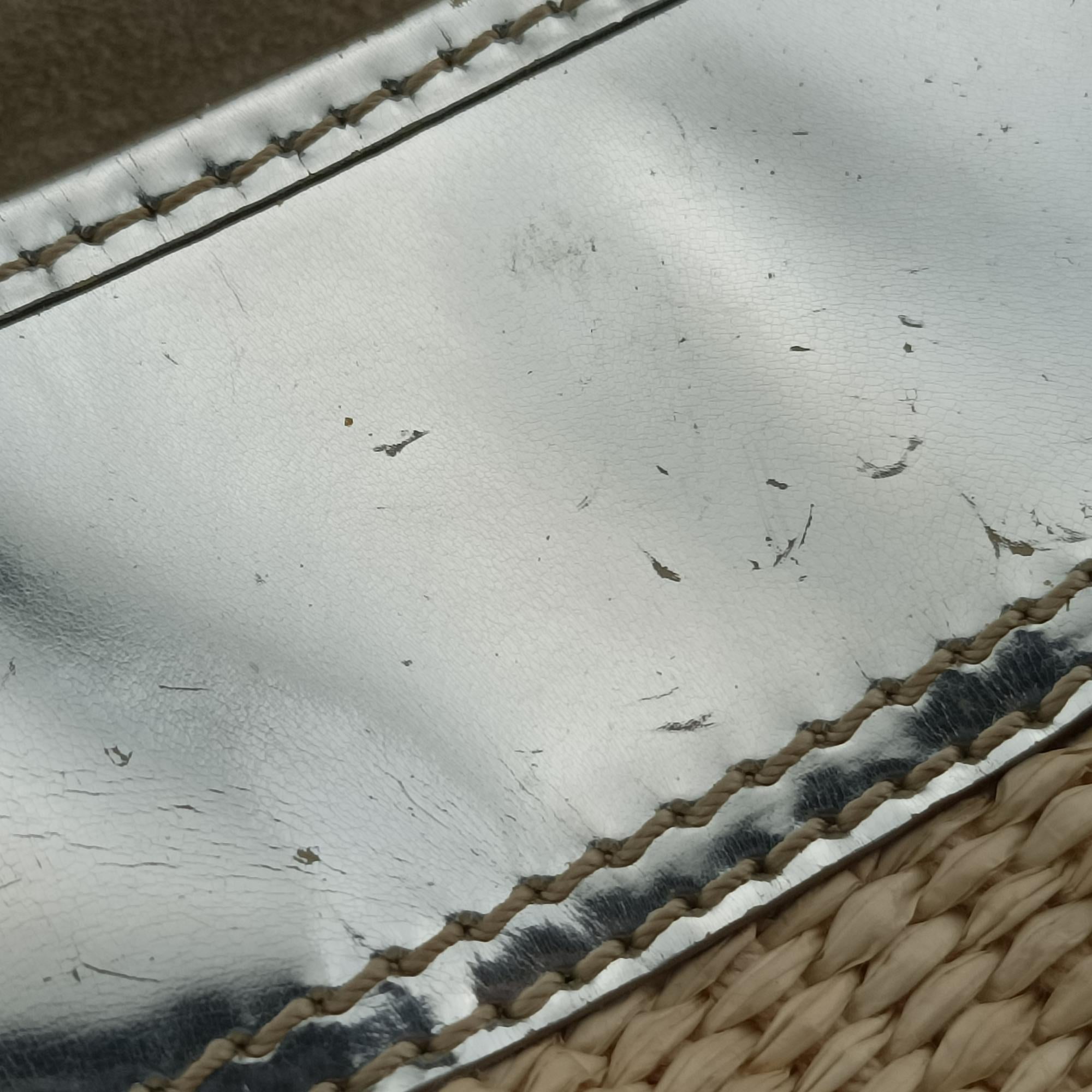 Pre-owned Fendi B Bag Beige x Silver straw  handbag | stylenewstar