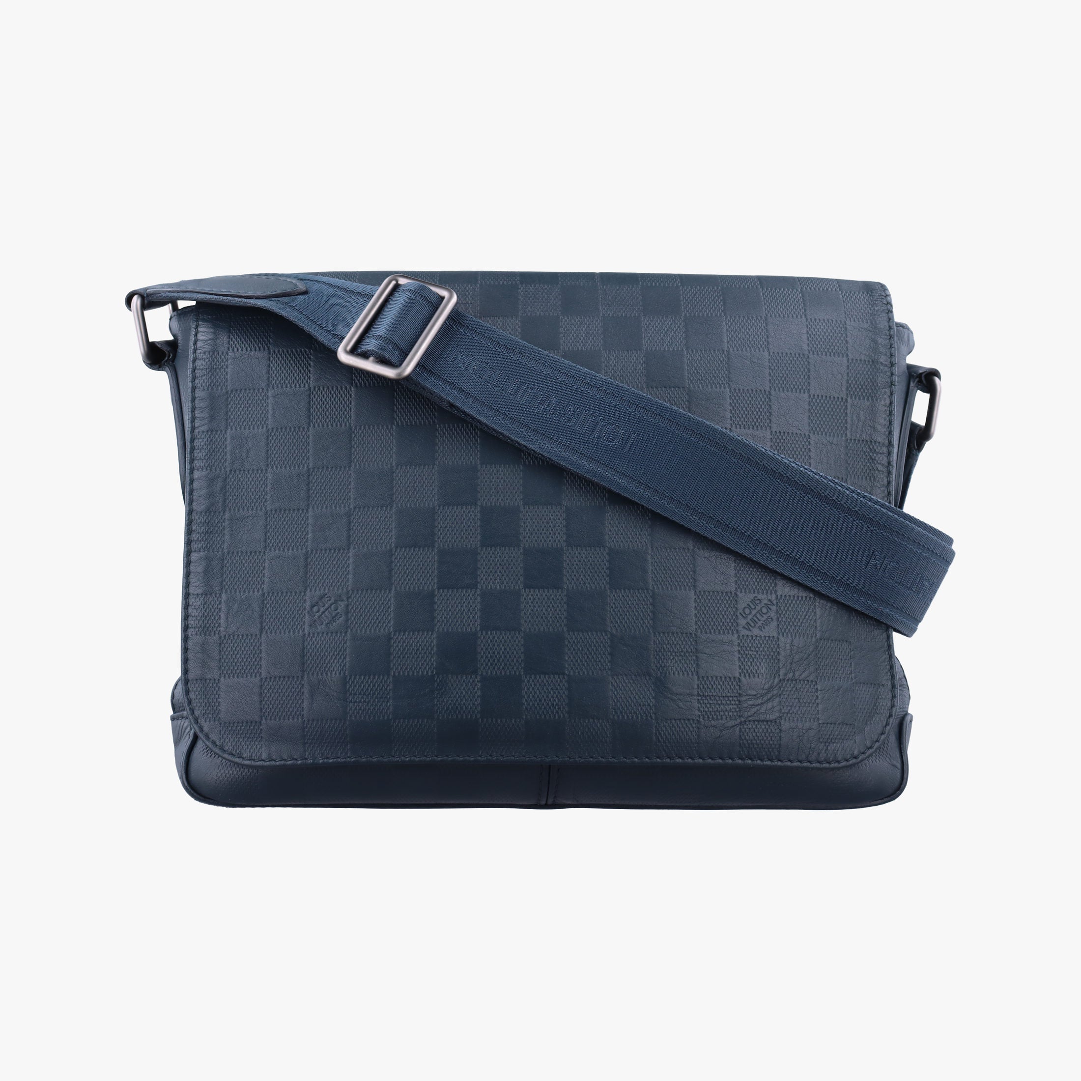 Pre-owned Louis Vuitton District PM Navy Damier Infini N42438 shoulderbag | stylenewstar