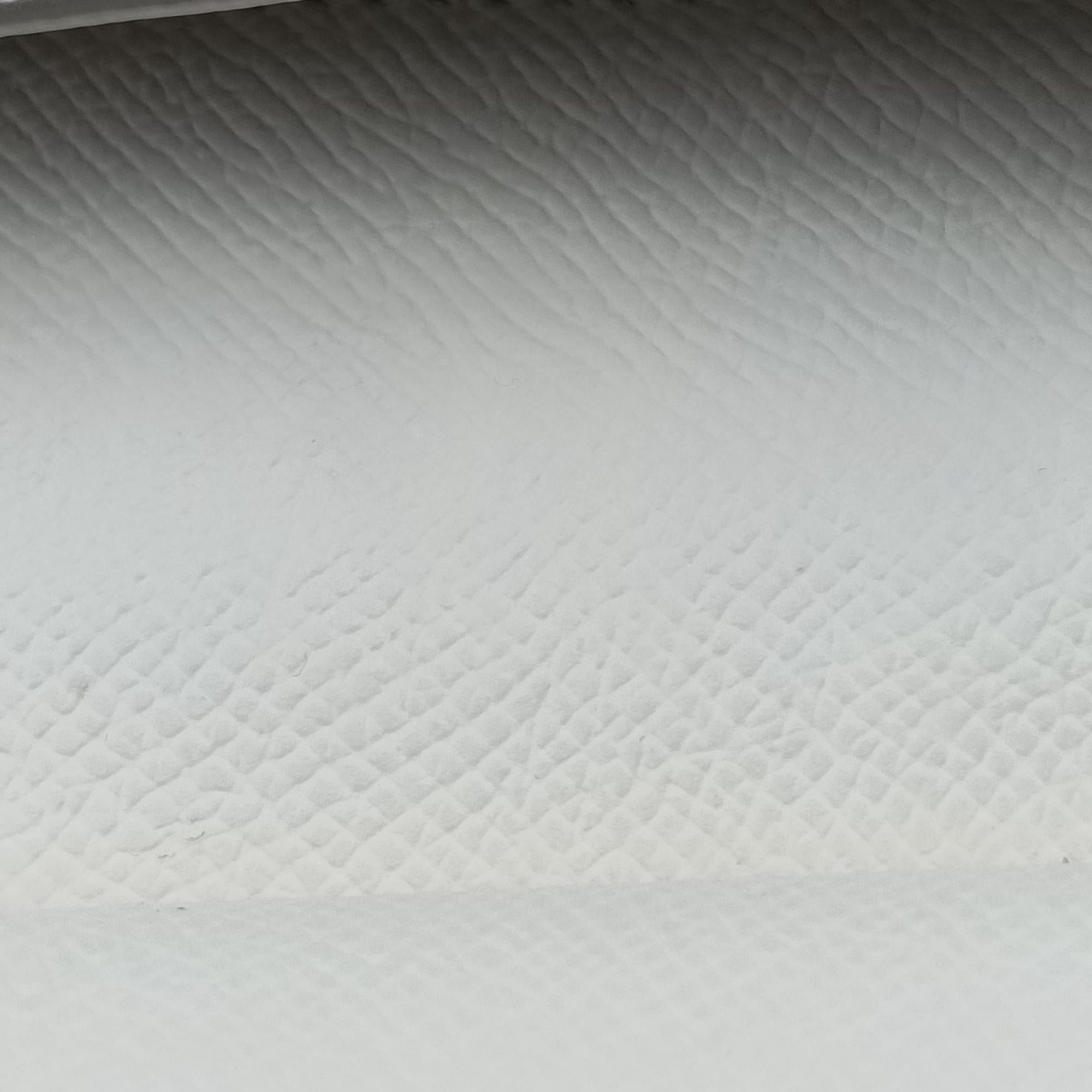 Pre-owned Dolce & Gabbana SICILY White Leather  shoulderbag | stylenewstar