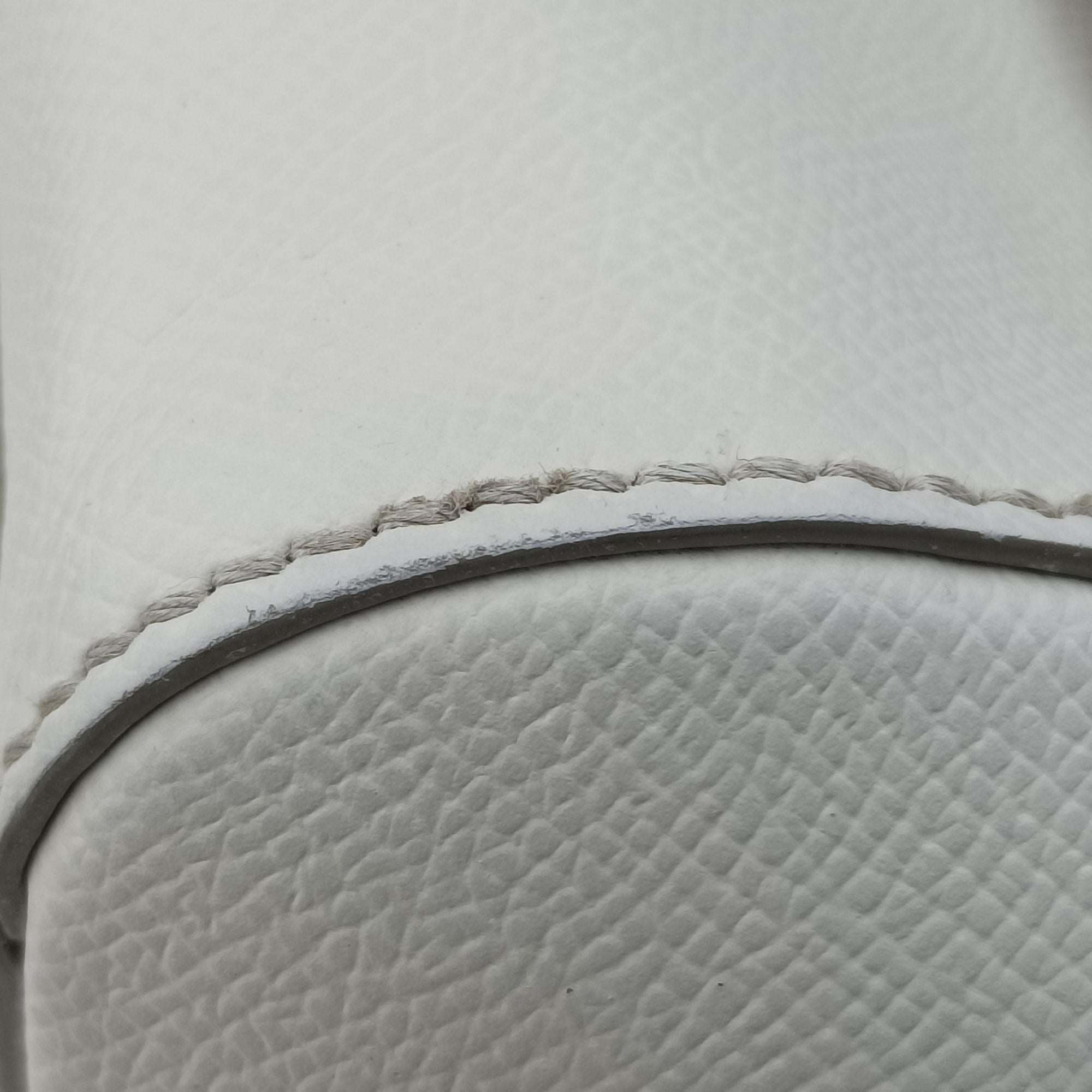 Pre-owned Dolce & Gabbana SICILY White Leather  shoulderbag | stylenewstar