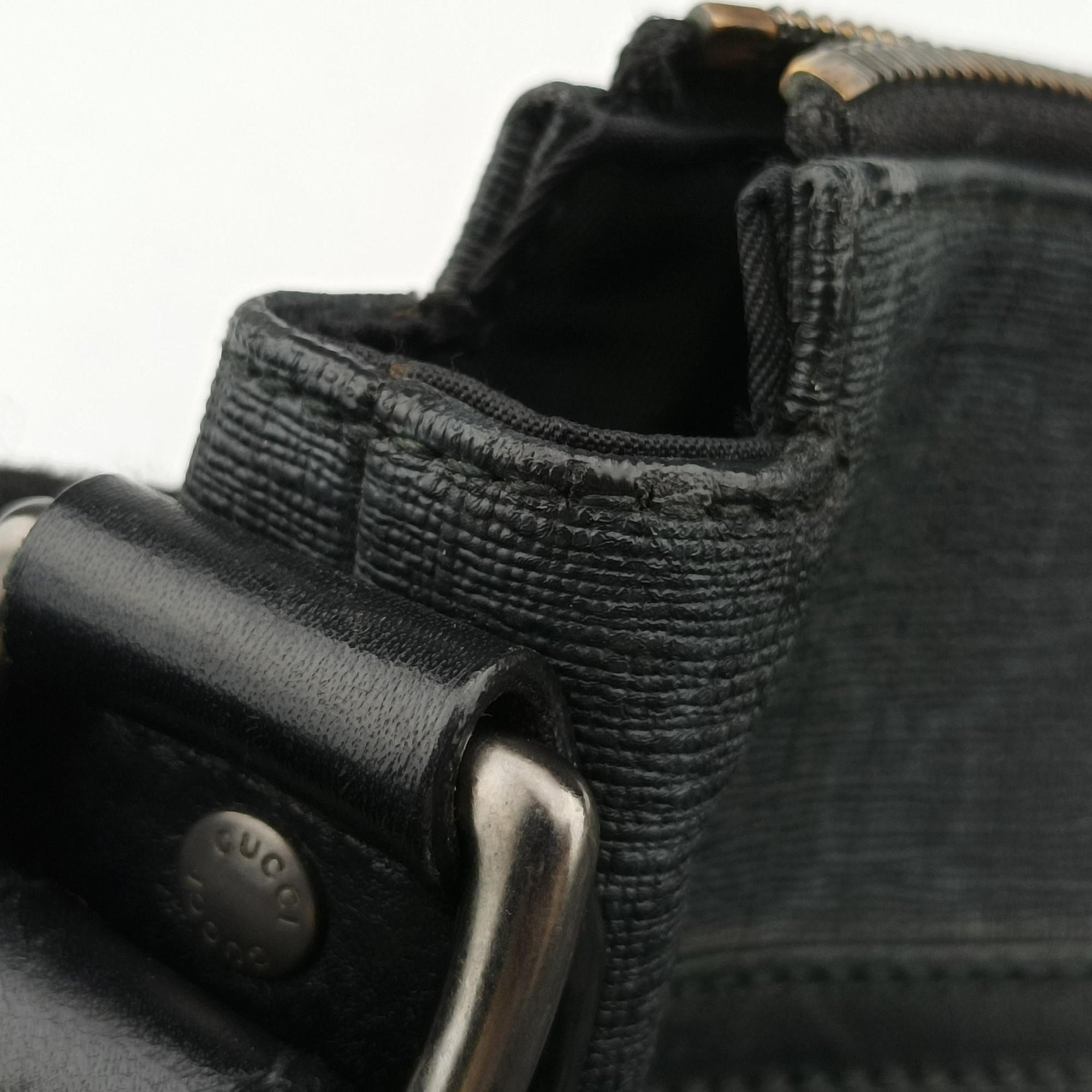Pre-owned Gucci GG Supreme Black PVC coated canvas 322279 shoulderbag | stylenewstar