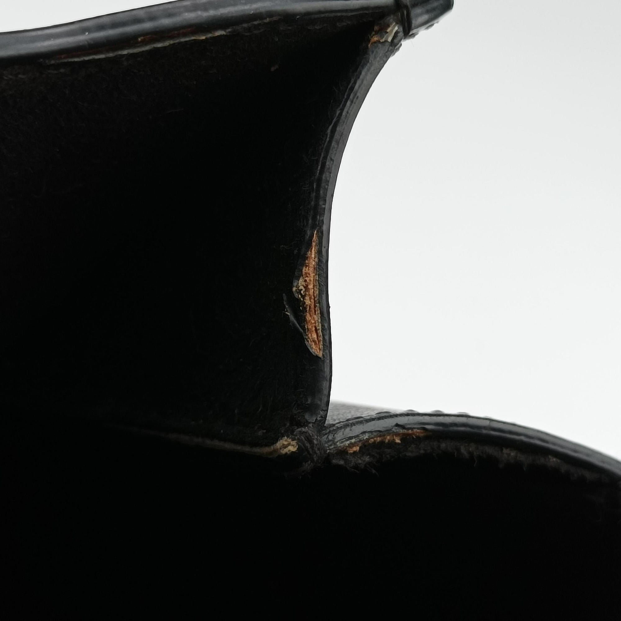 Pre-owned Givenchy Pandora Box Logo Strap Black Leather  shoulderbag | stylenewstar