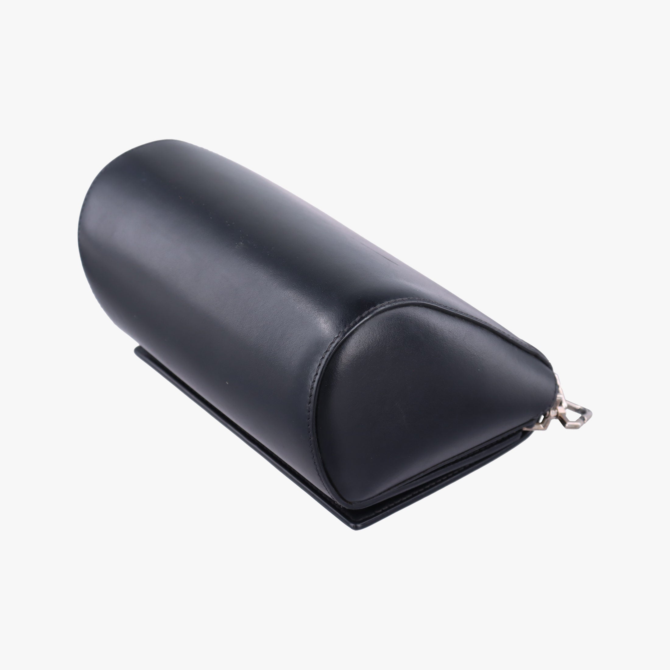Pre-owned Givenchy Pandora Box Logo Strap Black Leather  shoulderbag | stylenewstar