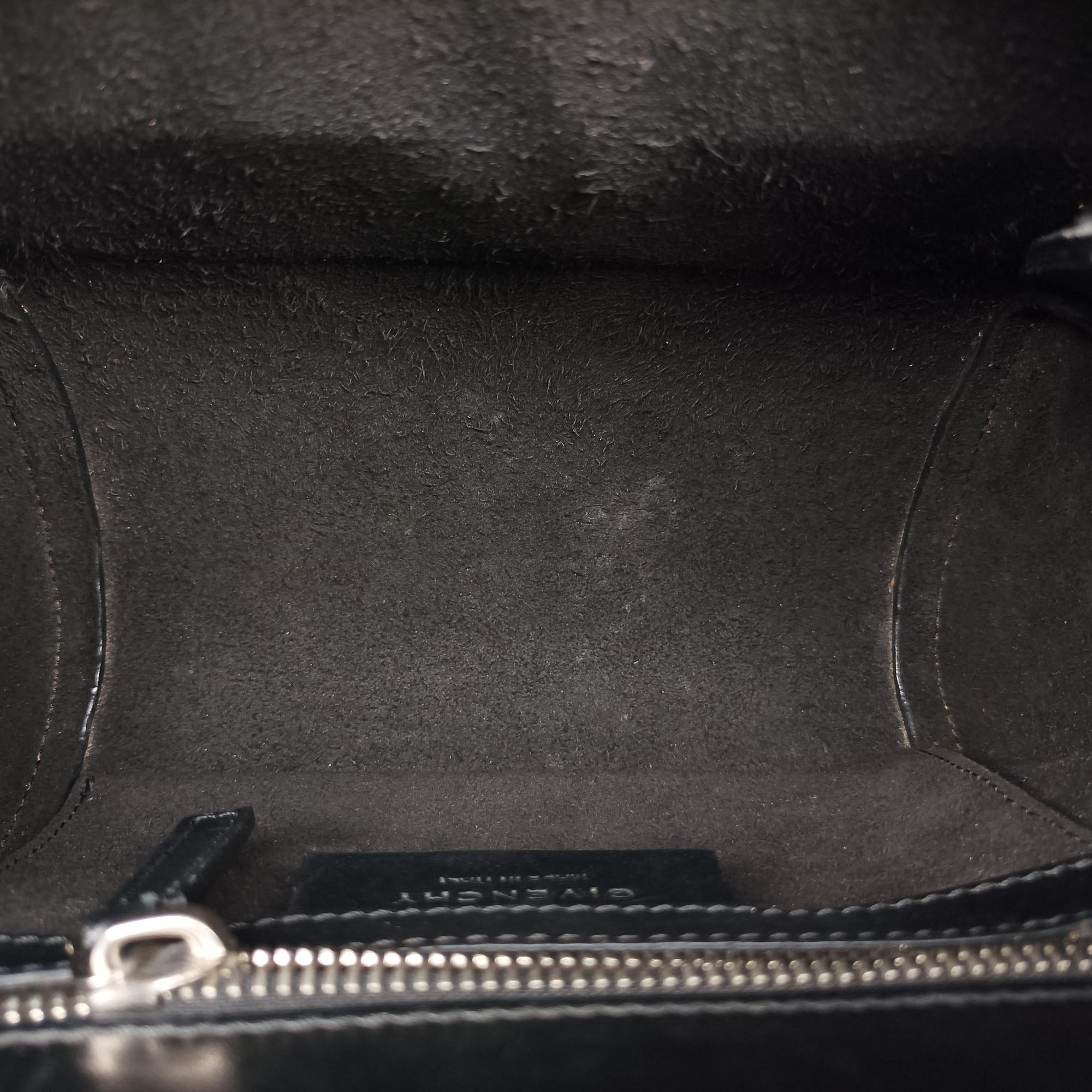 Pre-owned Givenchy Pandora Box Logo Strap Black Leather  shoulderbag | stylenewstar