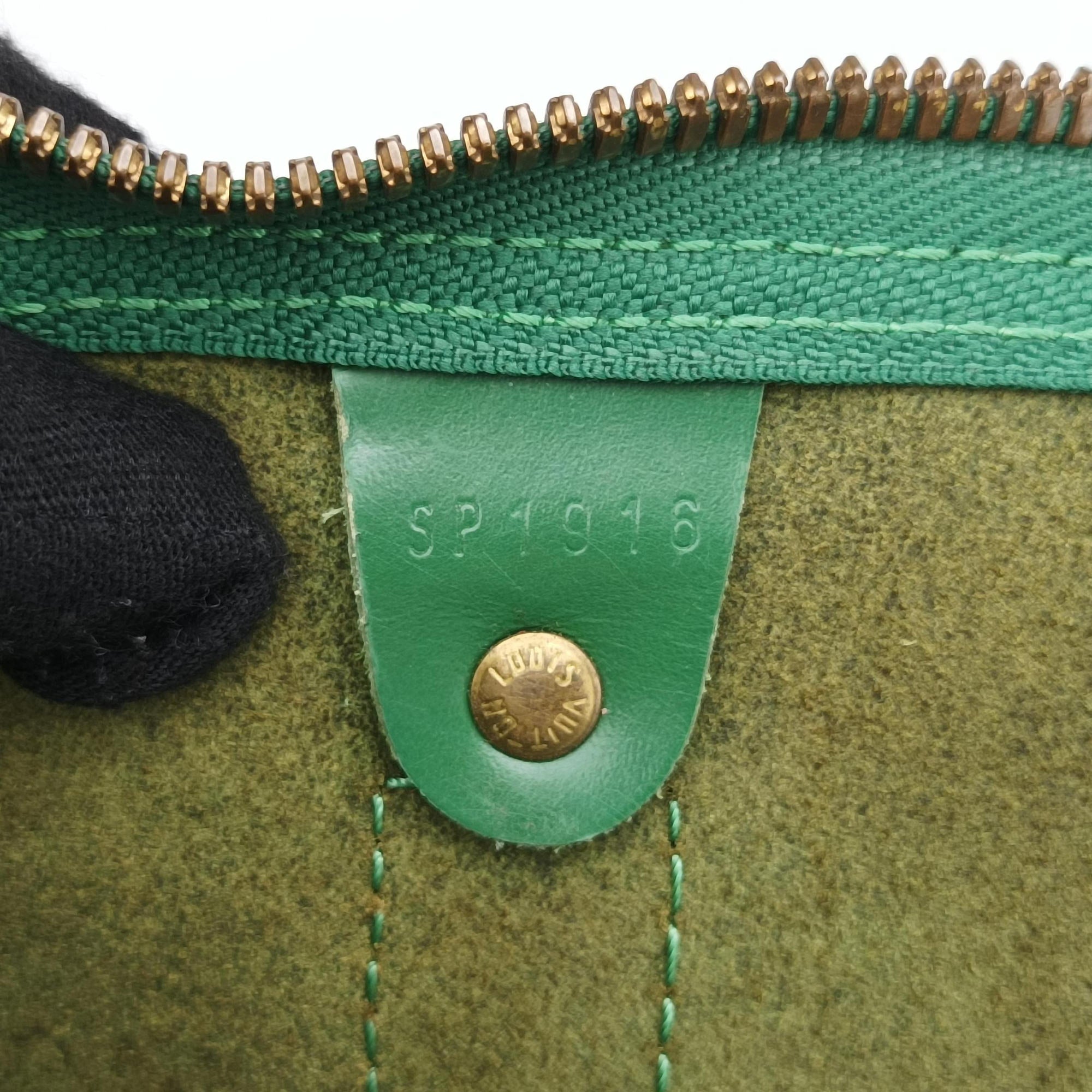 Pre-owned Louis Vuitton Keepall 45 Borneo Green epi M42974 handbag | stylenewstar